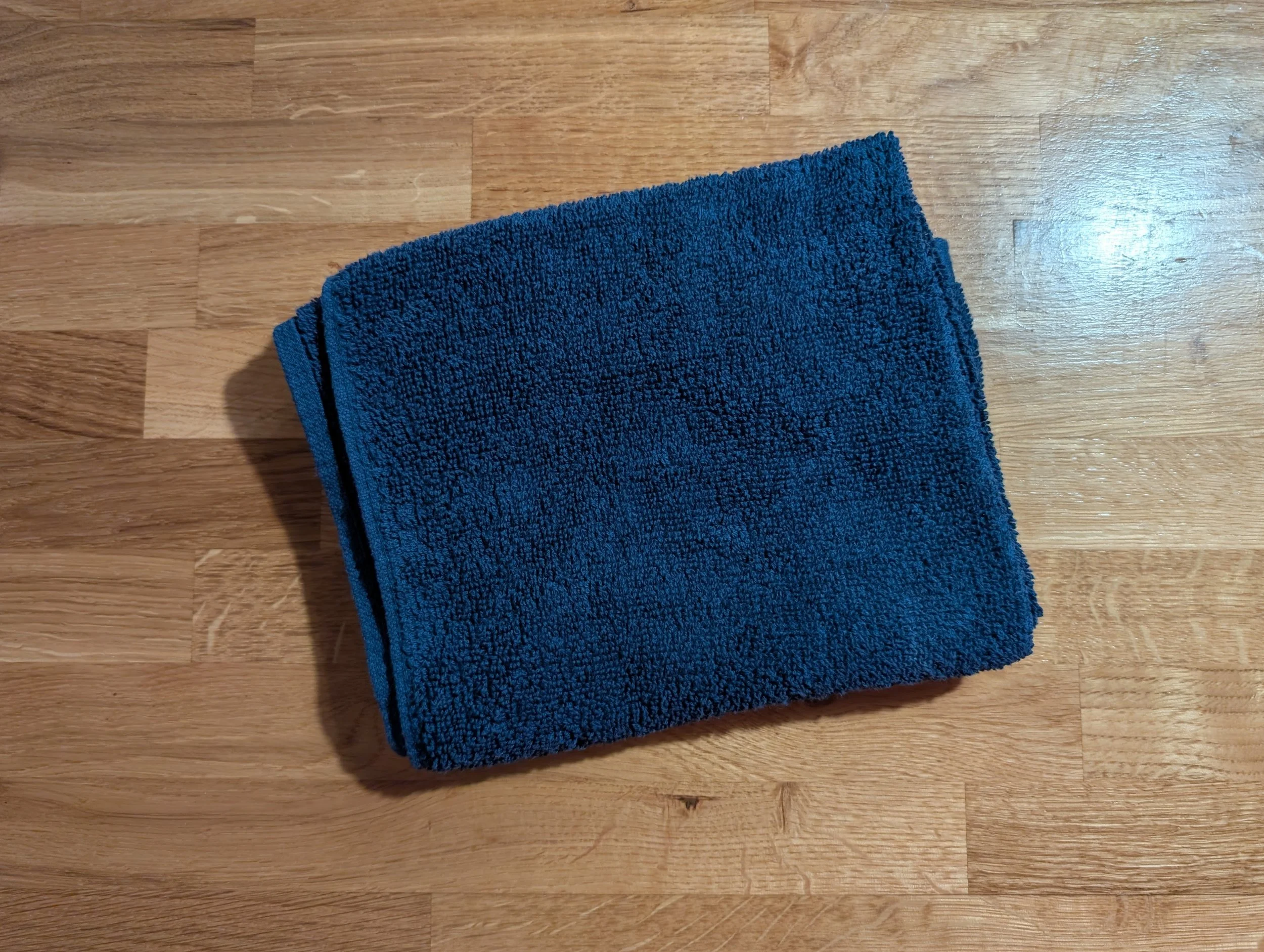 Hand towel for Toast