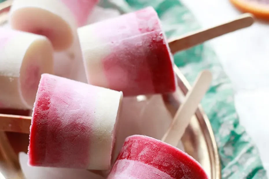 Ombre Berry and Vanilla Yoghurt Pops