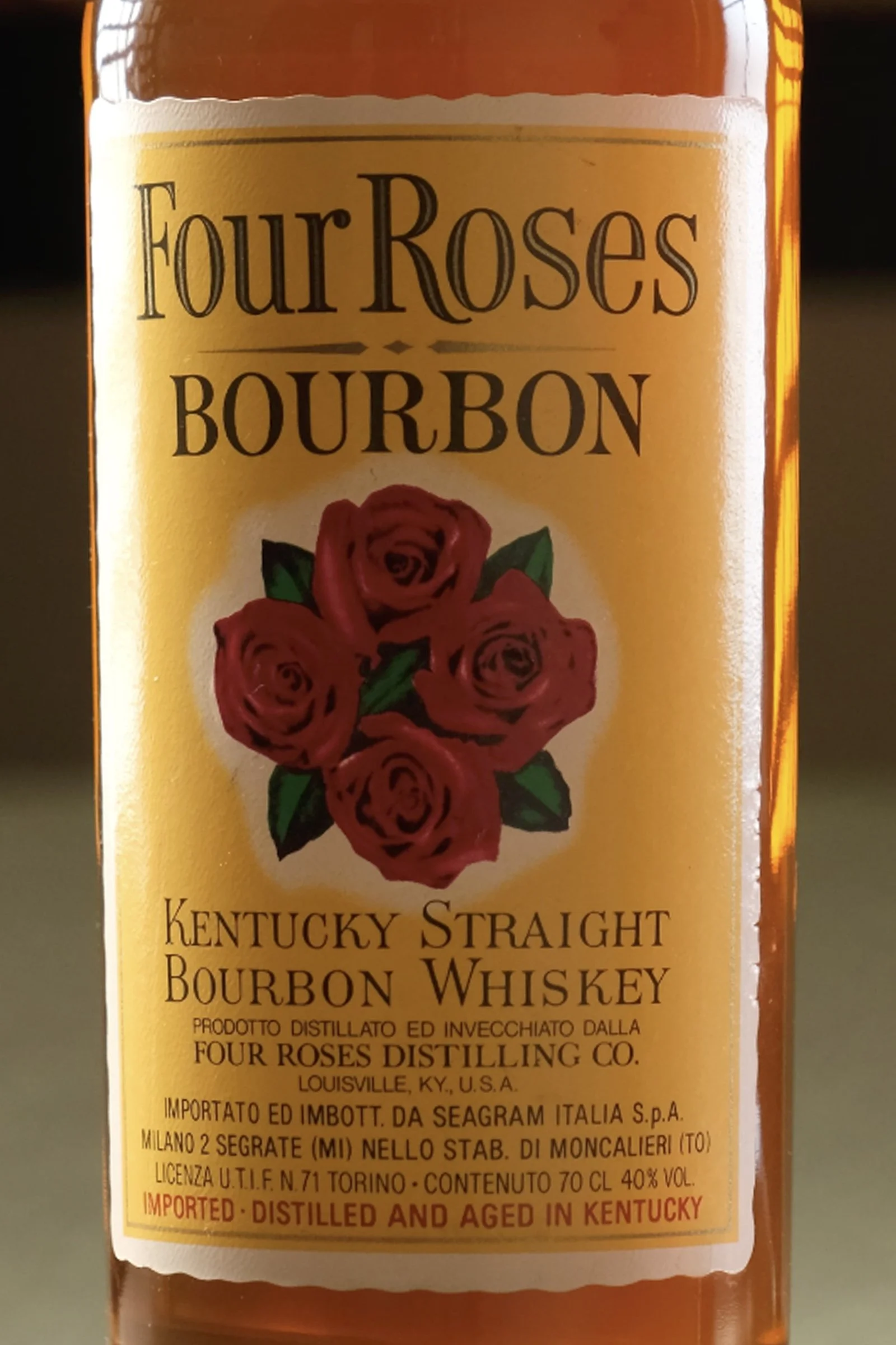 044_fourroses_198090_c.jpg