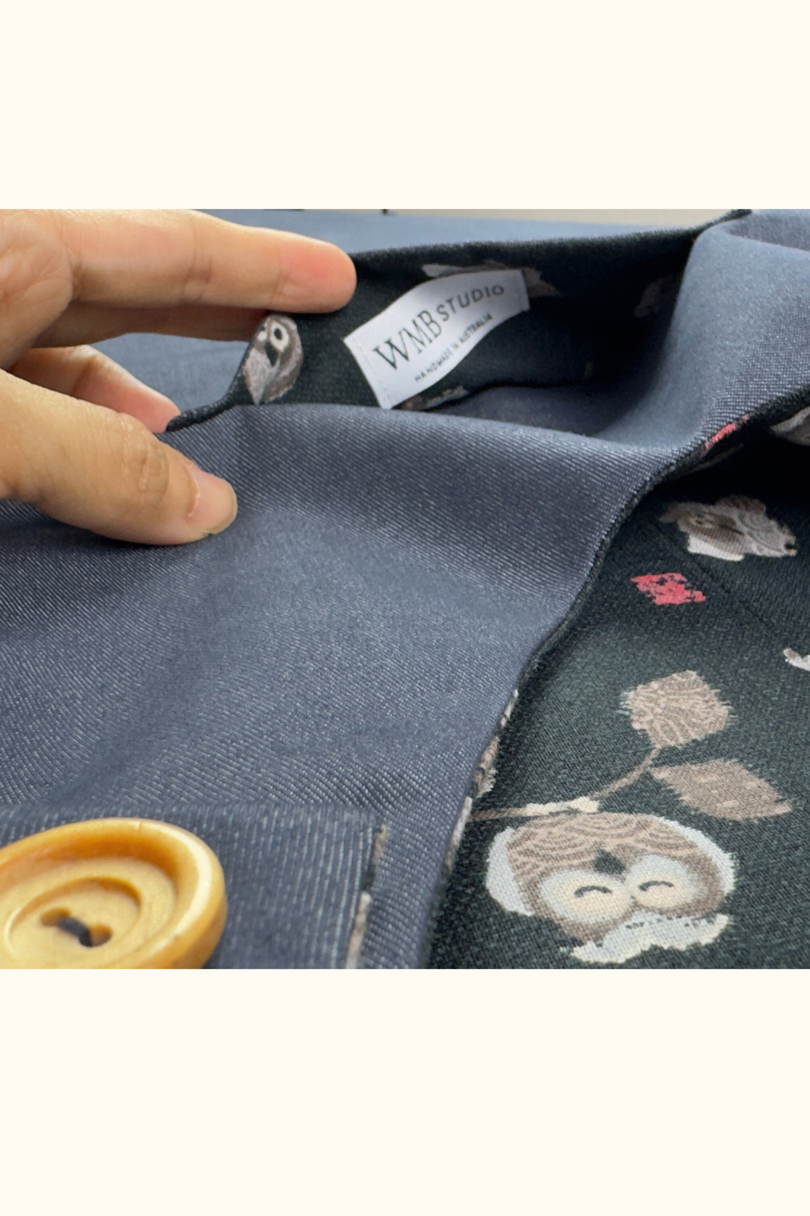 Fukurou Reversible Penefold_Pocket View.png