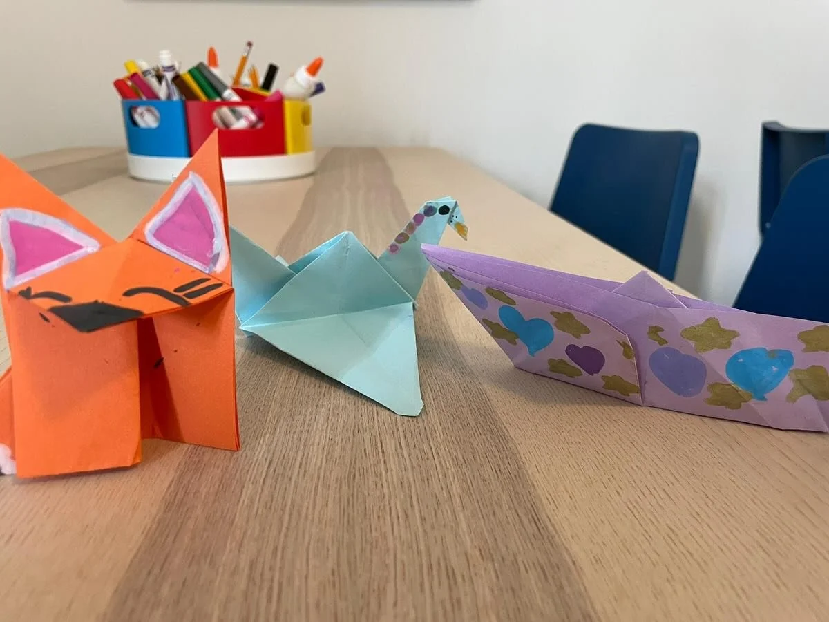 Last day of camp, origami animals and hobbies to learn the vocabulary. #englischf&uuml;rkinder #brightfutureclubs