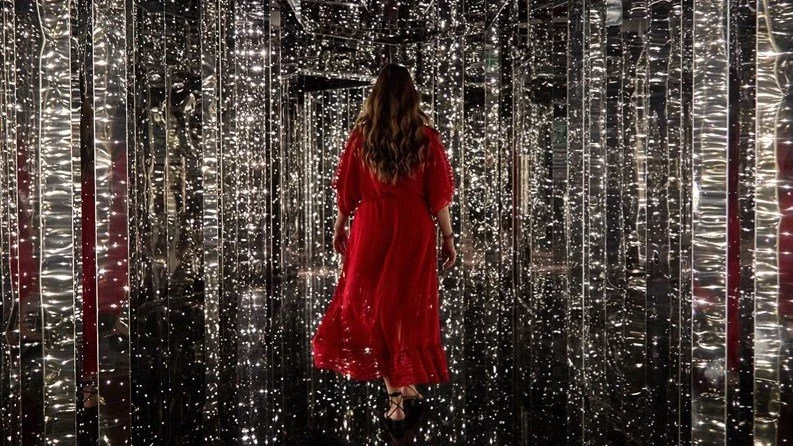 Virgin Voyages - The Manor Entrance.jpg