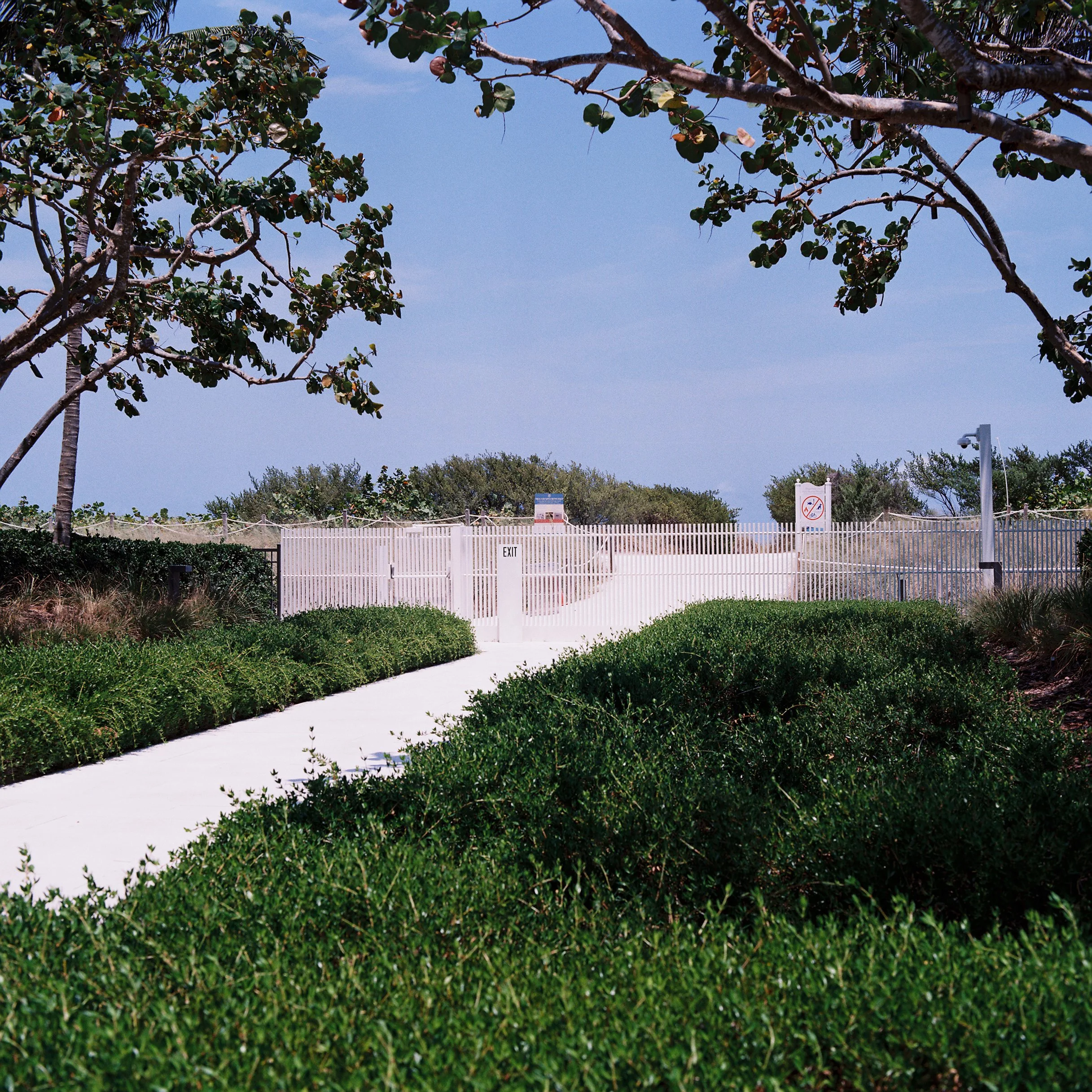 ''Gateway to Paradise'', circa Miami