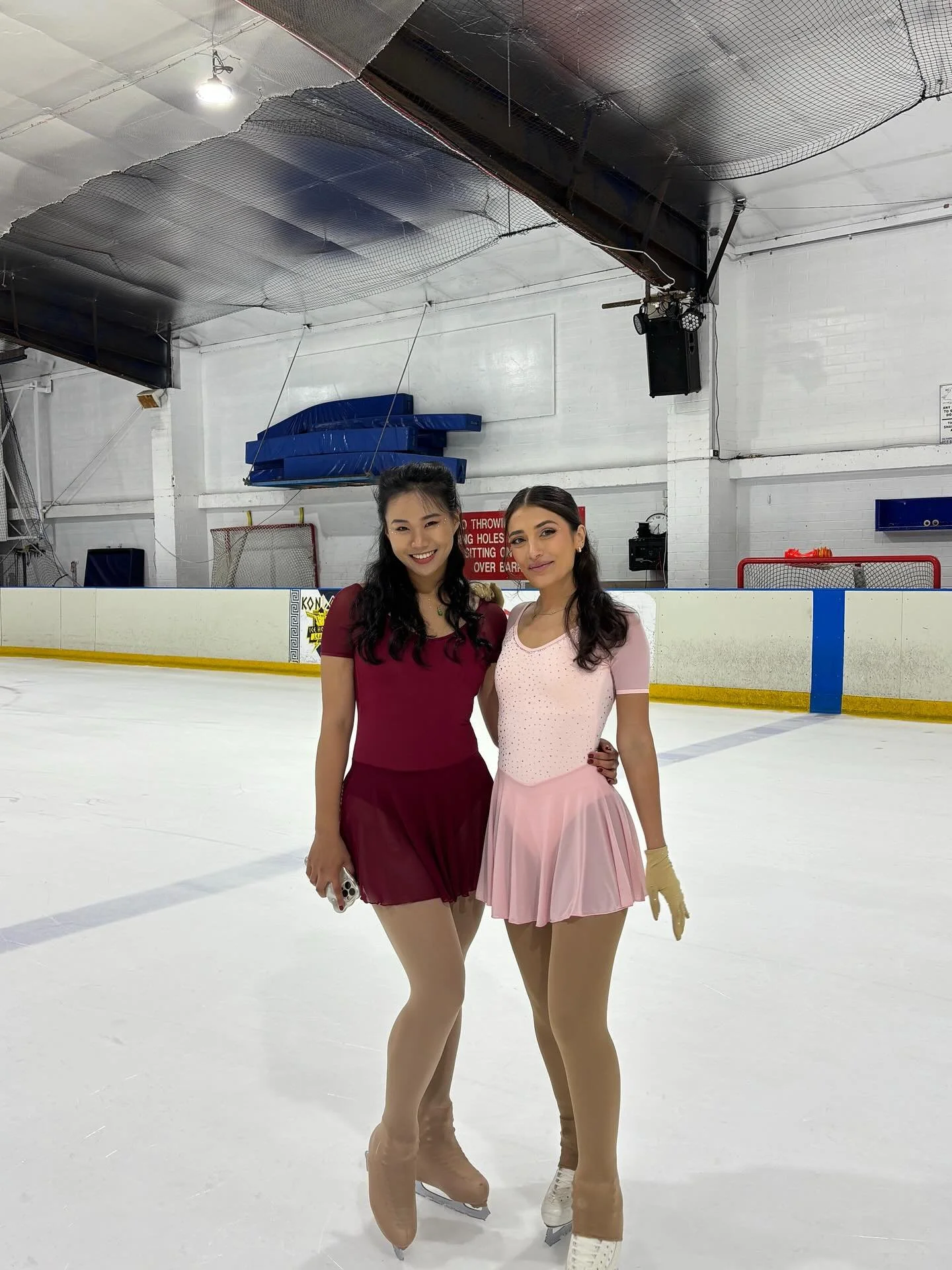 Jindi &amp; Chloe at our 2025 End of Year show ❤️🩷🥹🎄✨⛸️ #ofsc#olympic#olympicfigureskatingclub#iceskating#figureskating#fun#christmas#christmasshow