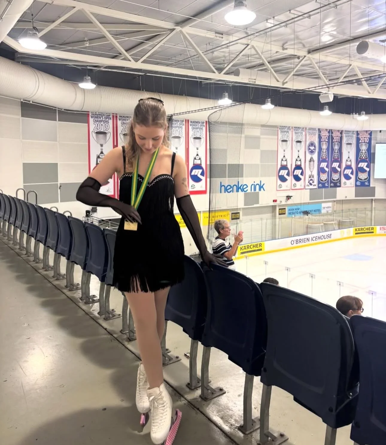 ANZAS throwback 💕 Congratulations Kat on 1st place 🥇 Women&rsquo;s Bronze Class I 🫶🏽⛸️🤍 #figureskater #figureskating #anzas