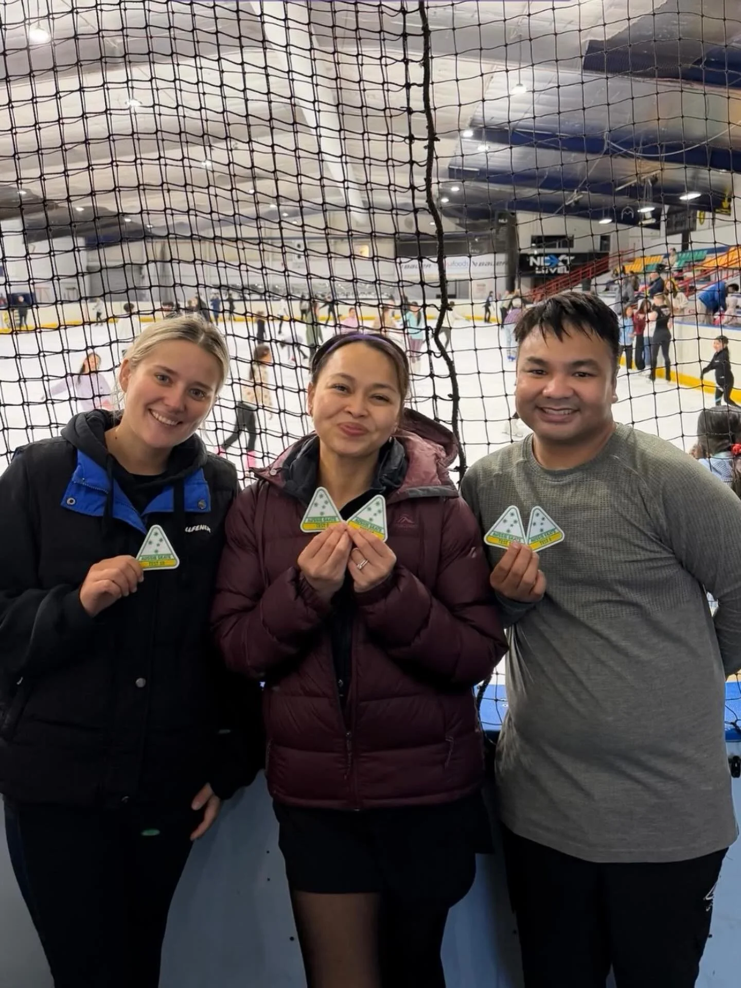 Our Lovely adult skaters passing their tests this morning! Absolutely smashing it ‼️⛸️
Congrats to all of our lovely skaters who have been testing over the last few weeks :) Great achievements all around! 🏅
.
.
#figureskating #iceskating #skating #f