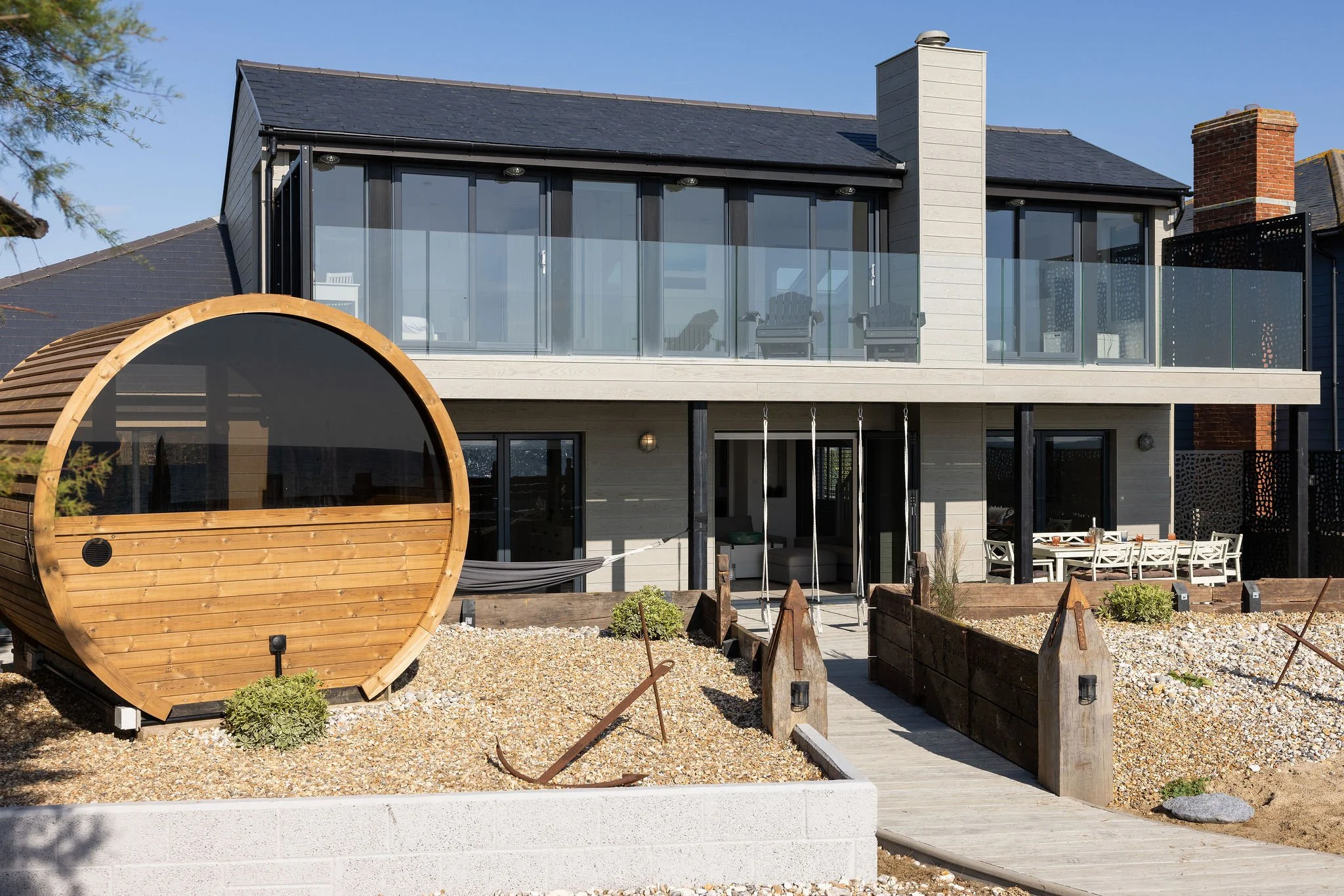   Modern Seafront Retreat  