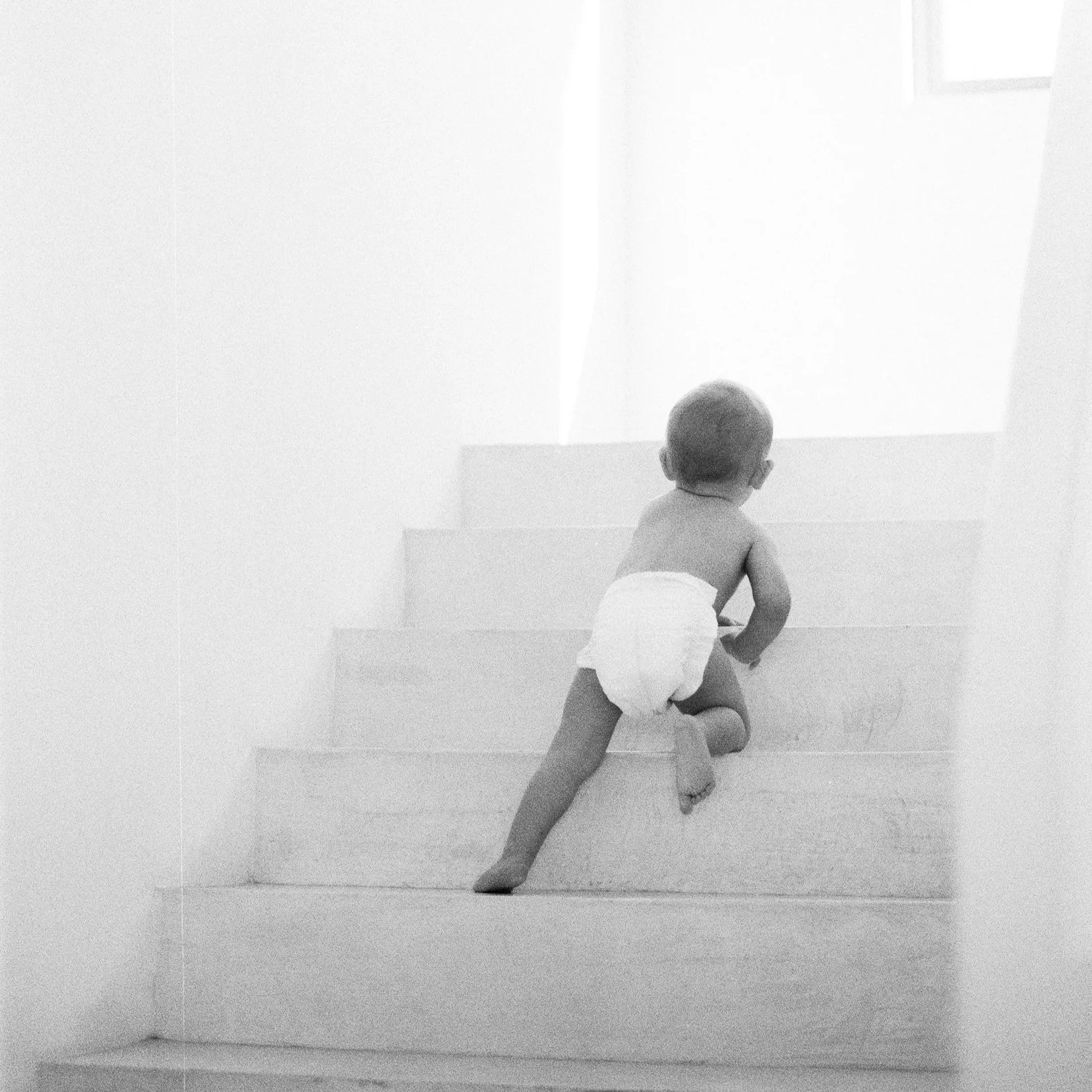 Why Crawling Matters More Than You Think: The Hidden Foundation of Brain and Body Development
