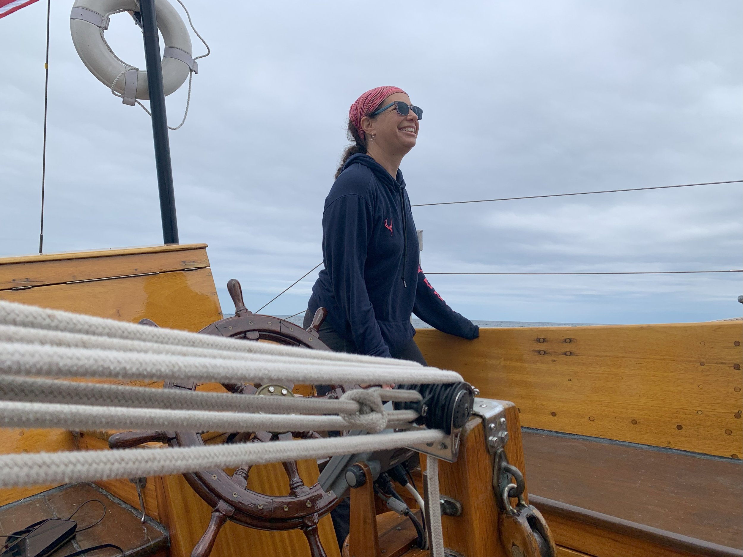 Trying to get the boat steady in low wind