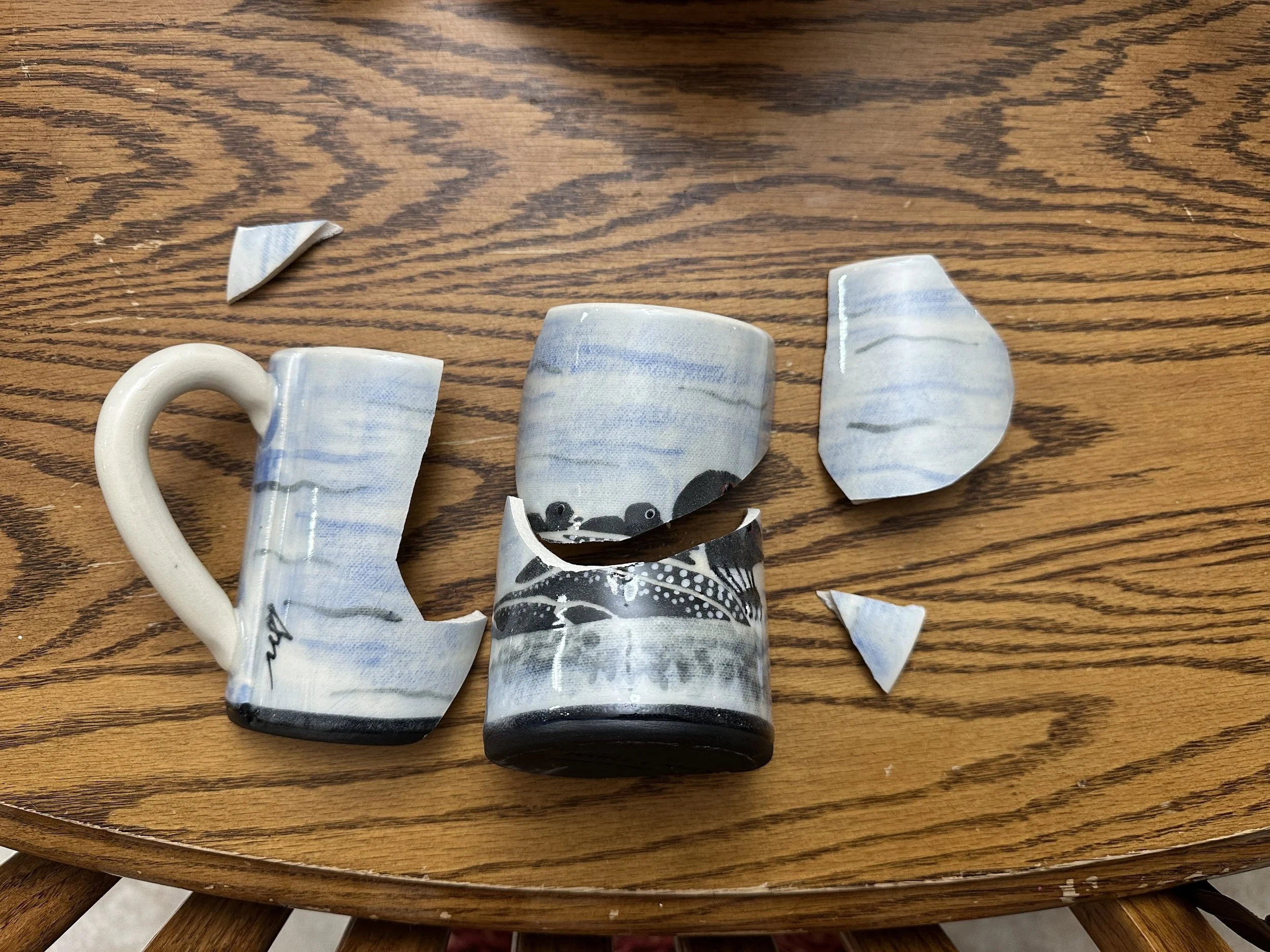 One of the broken mugs :(