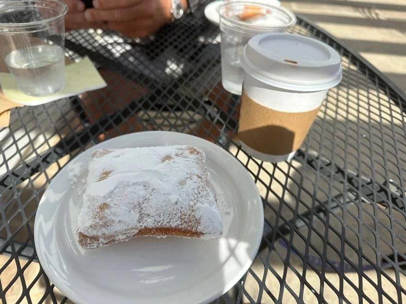 Look at all that powered sugar!