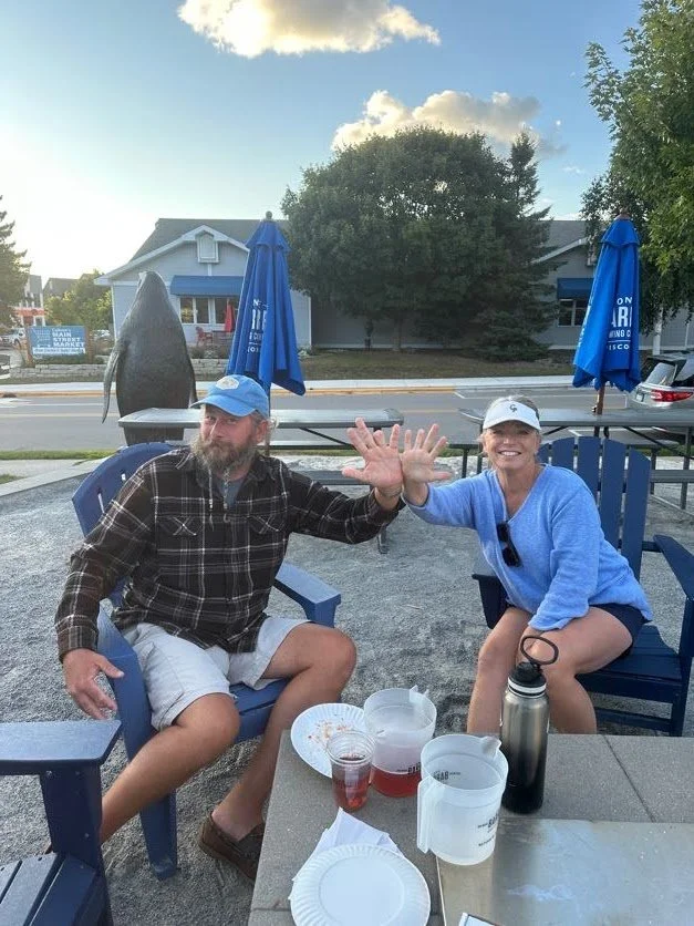 Finger twins!