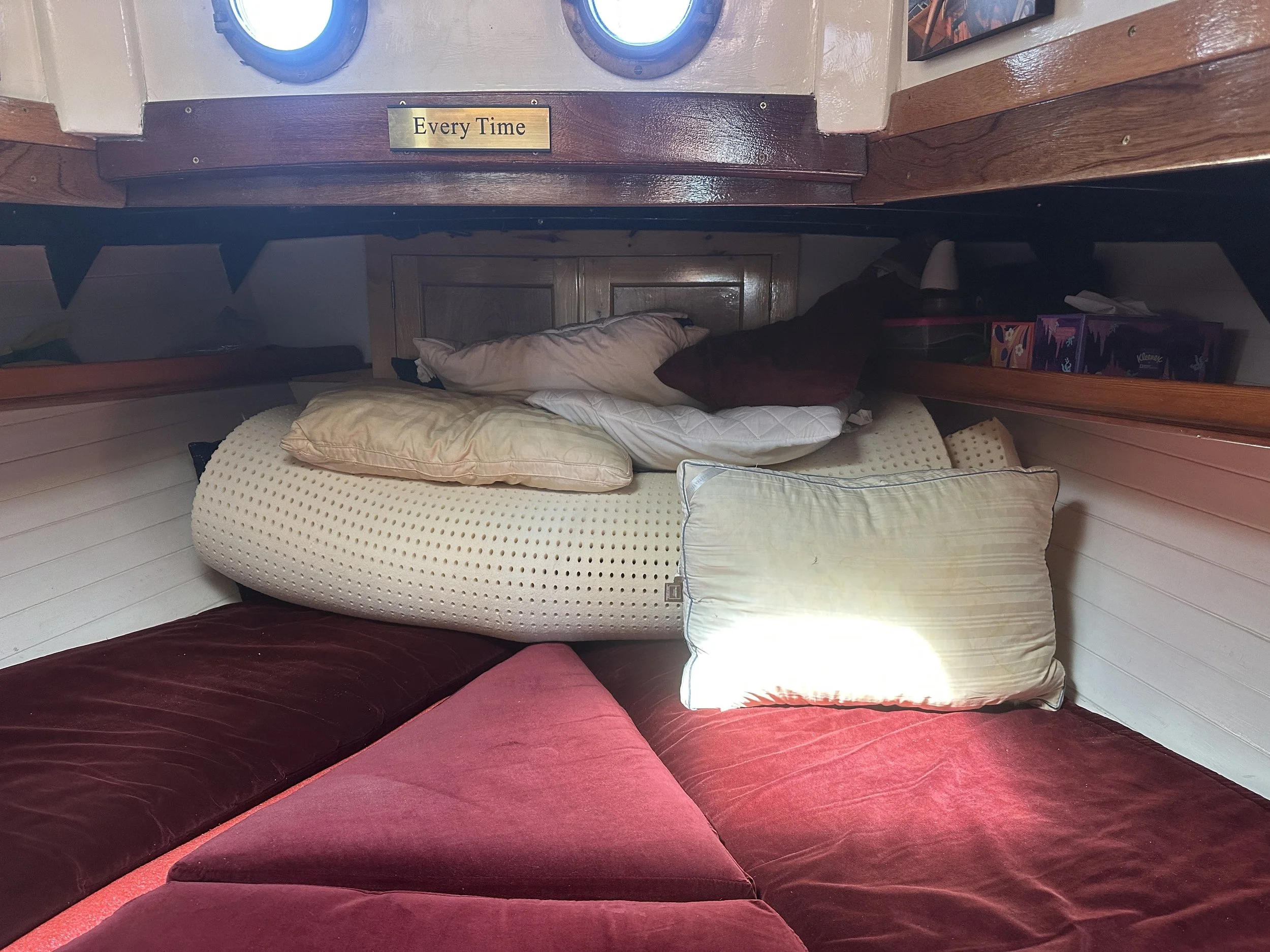Cleaned up V Berth