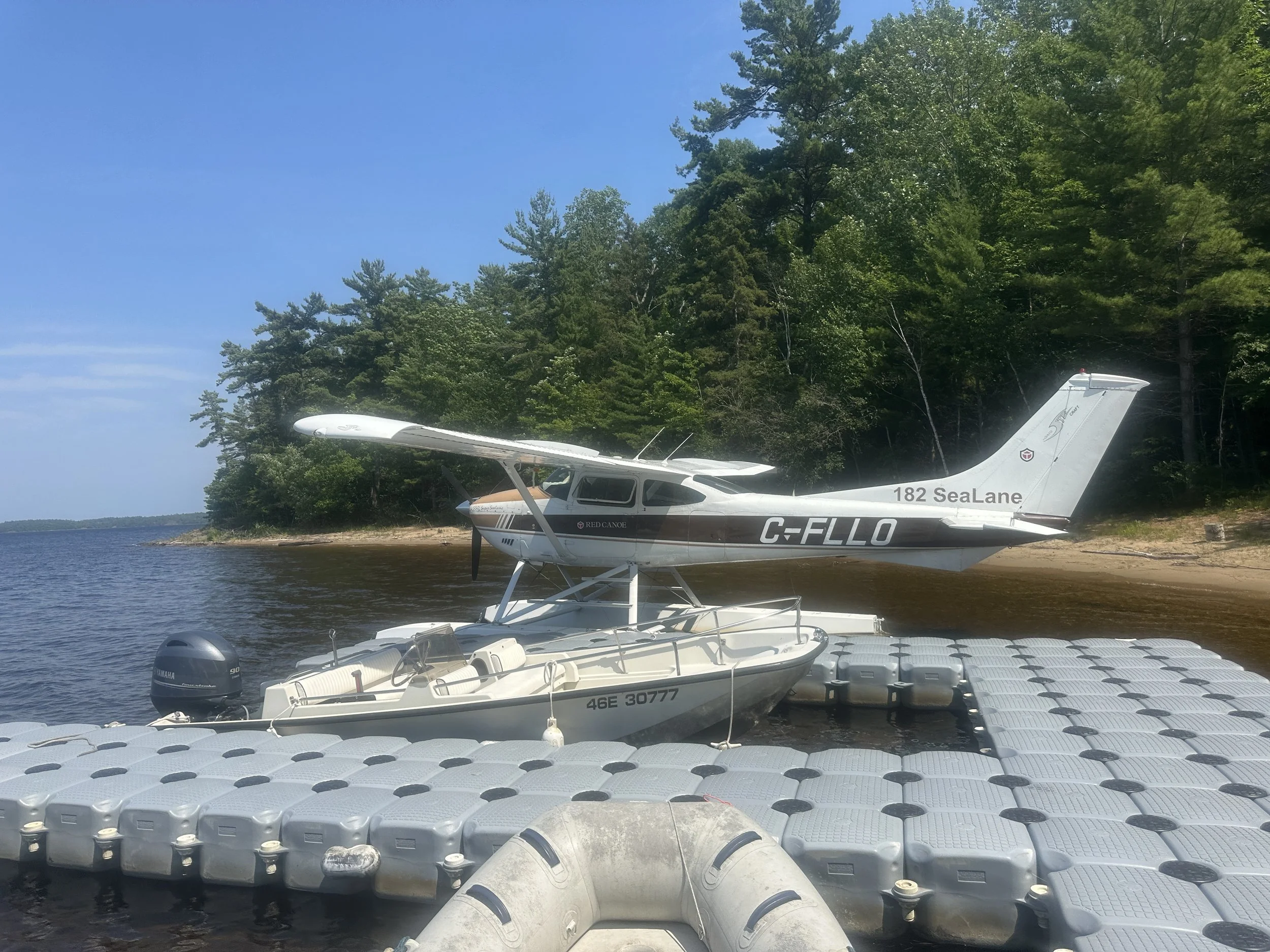Dax's seaplane