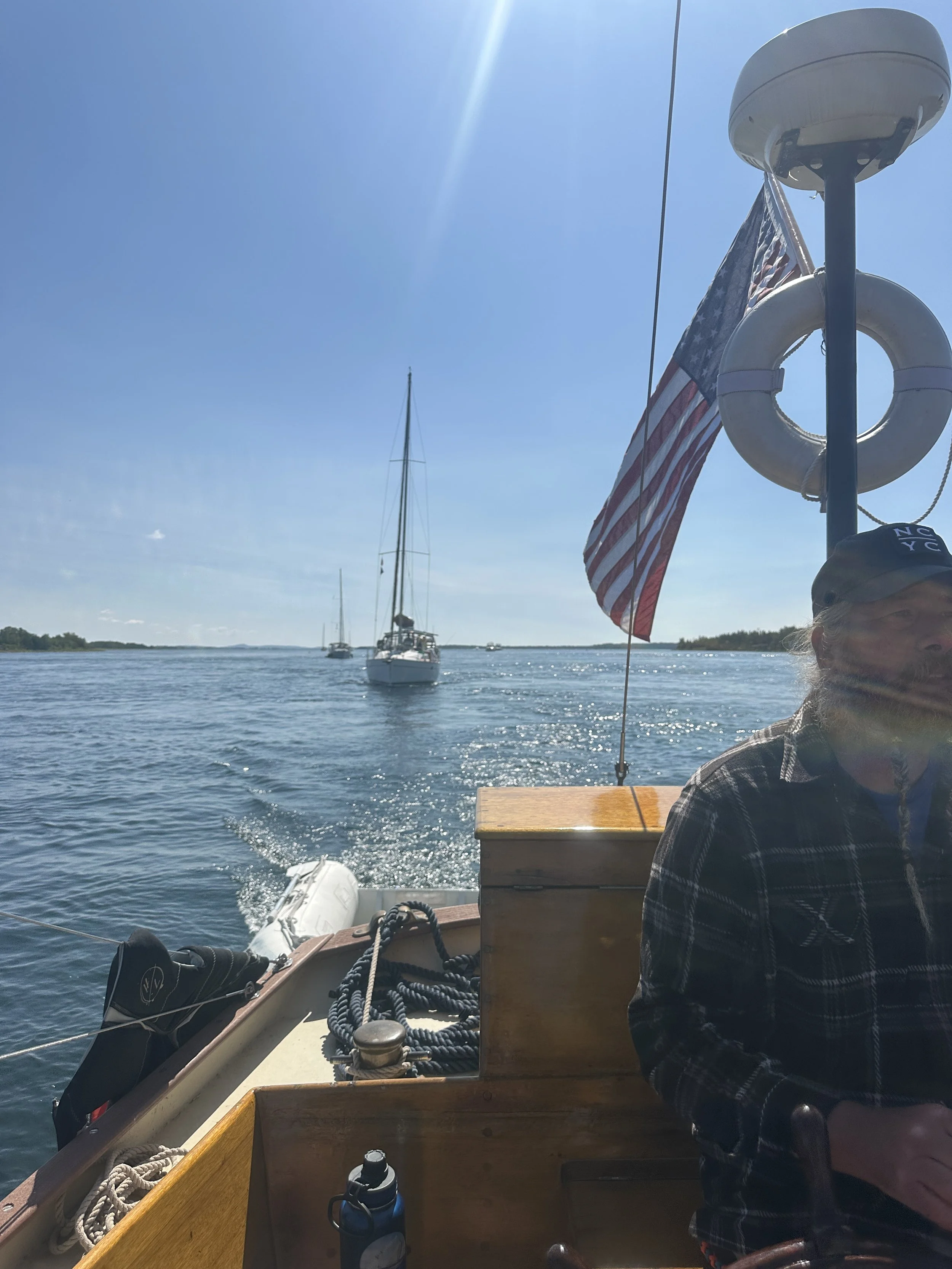 All the boats in cue for the bridge