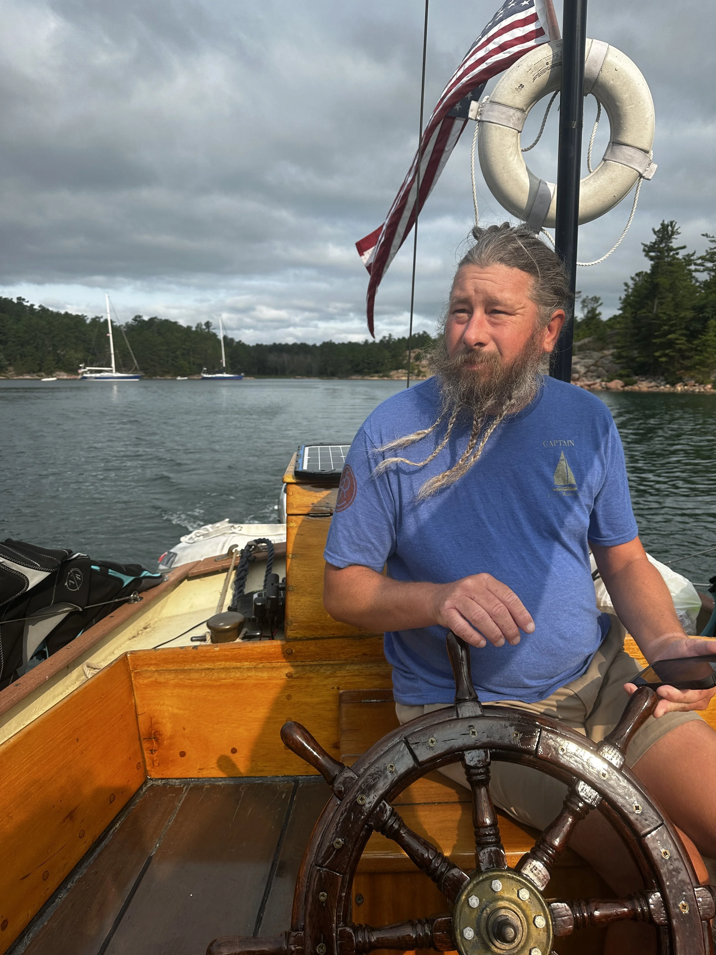 Leaving Thomas Bay