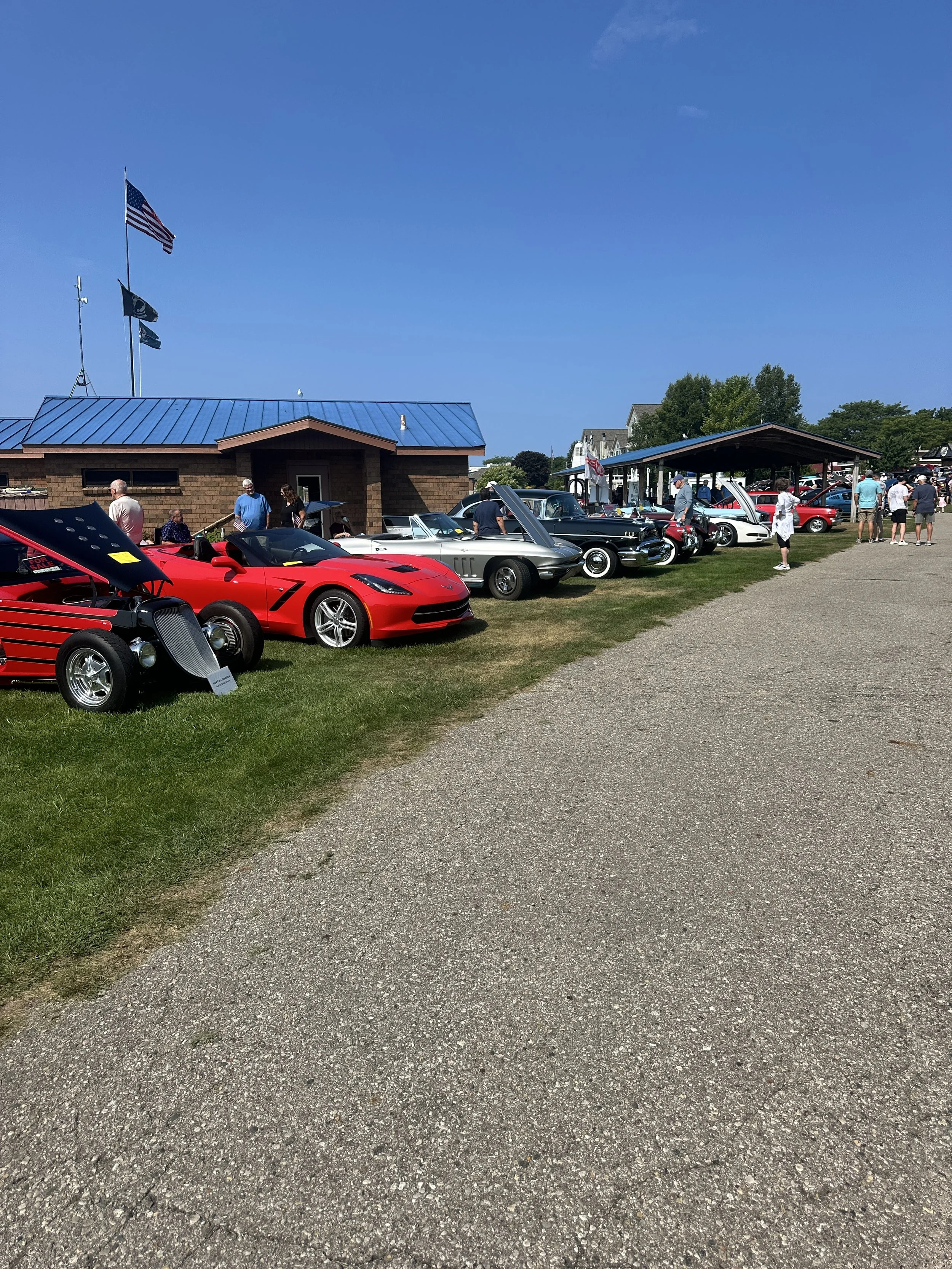 Small sample of carshow