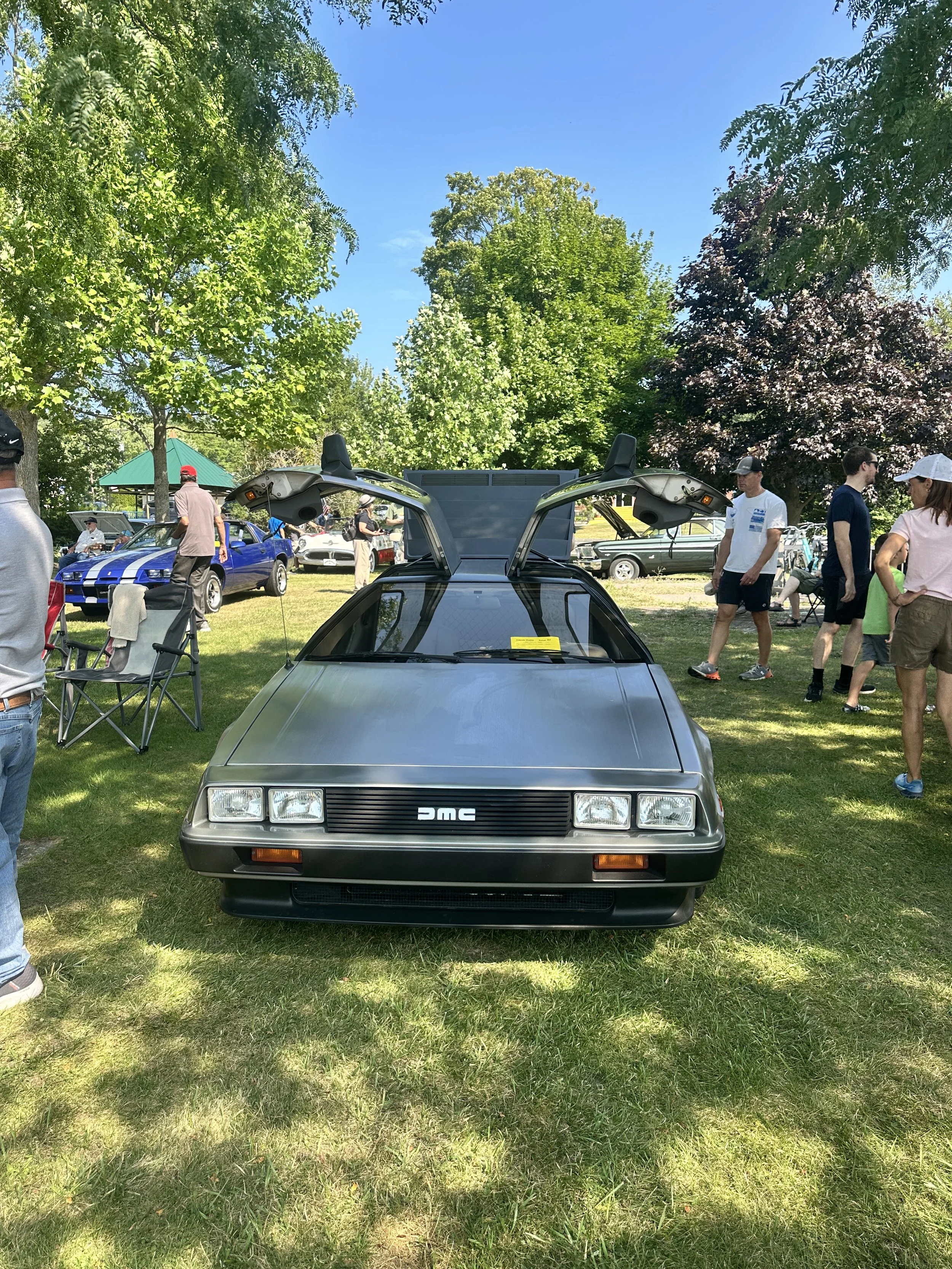 A DeLorian 