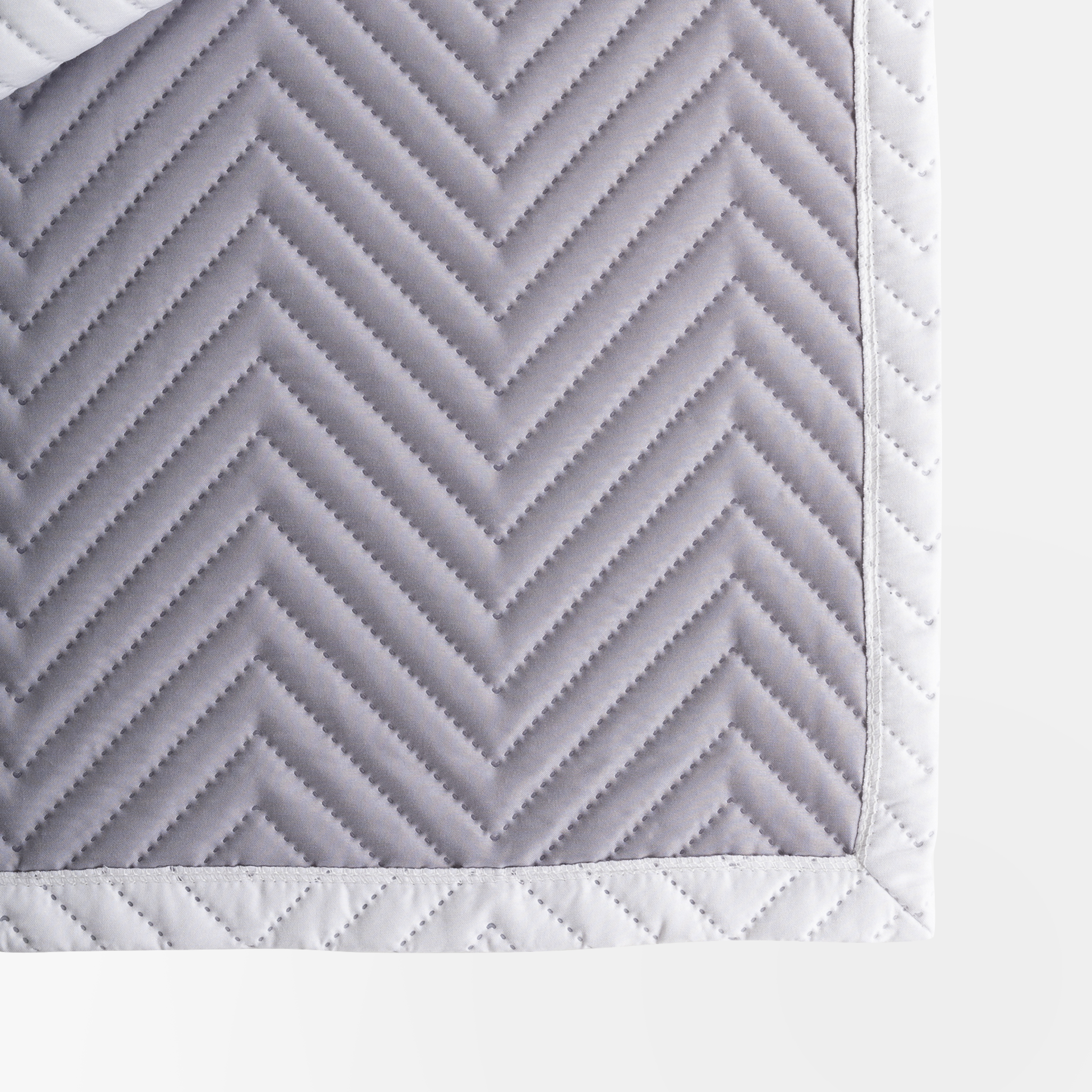 MWW_QuiltedTableRunner_Thumbnail_Closeup.png