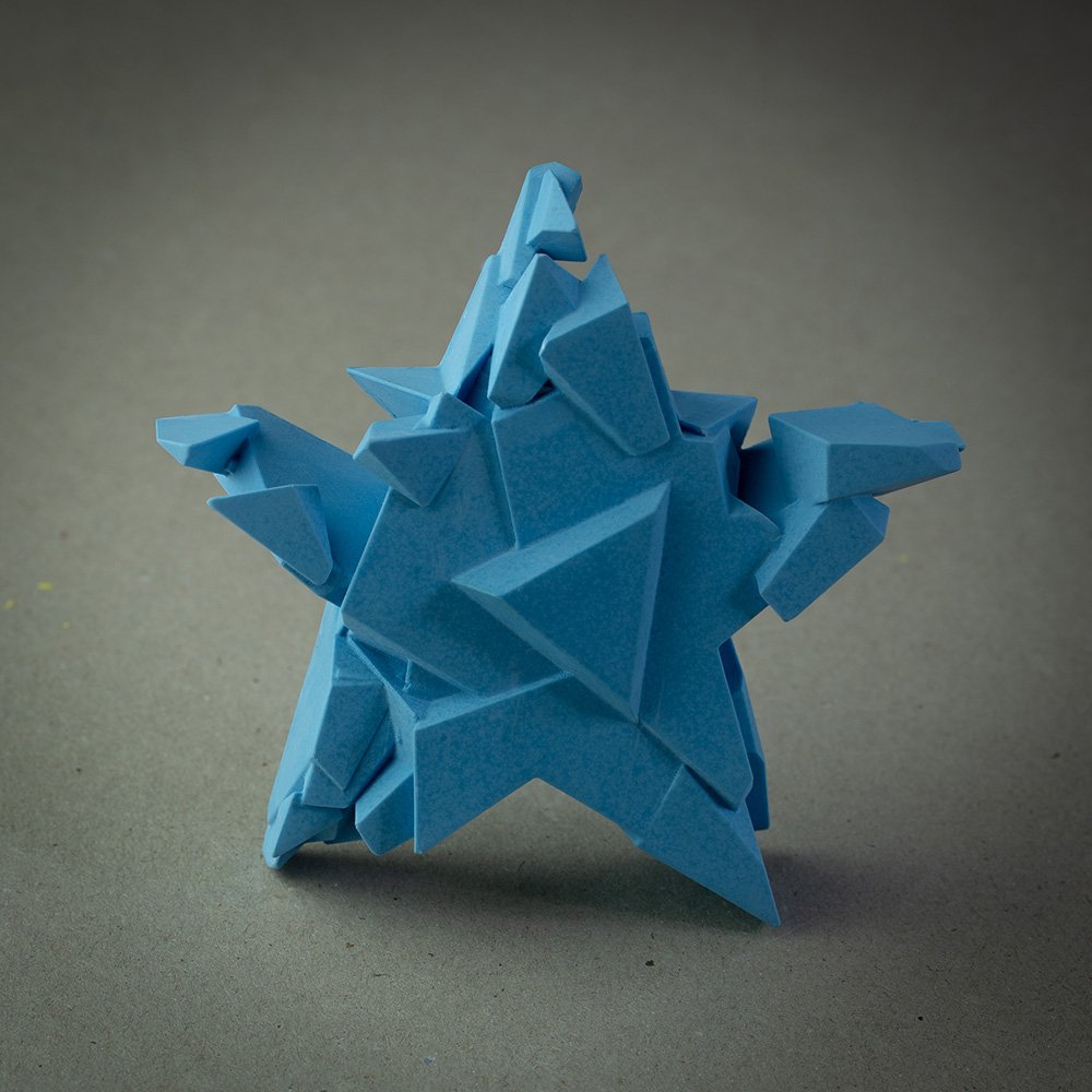 mineral-composite-sculpture-tech -star-blue-2.jpg
