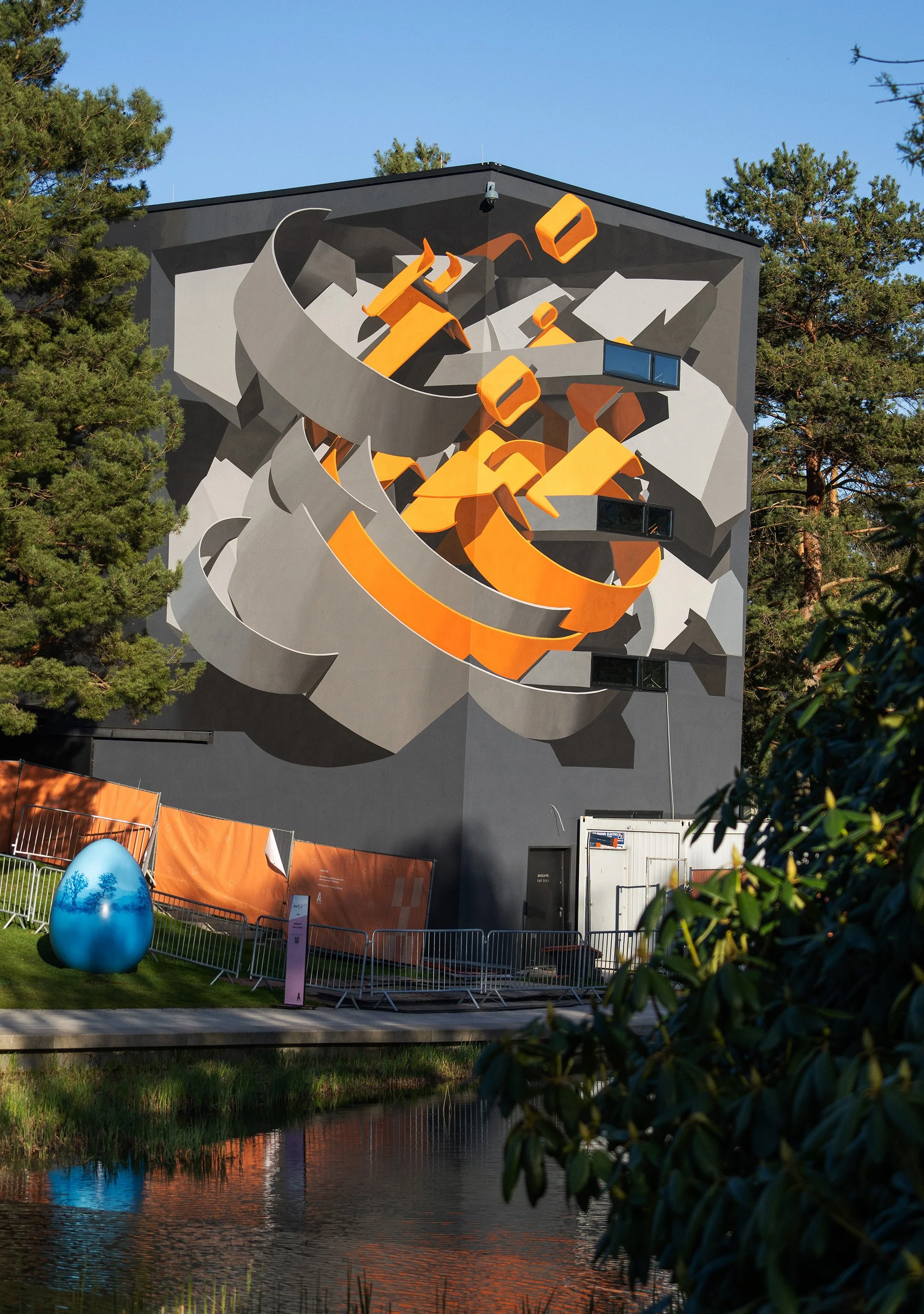 Anamorphic mural by Peeta for Autostadt HOG Pavillion in Wolfsburg Germany