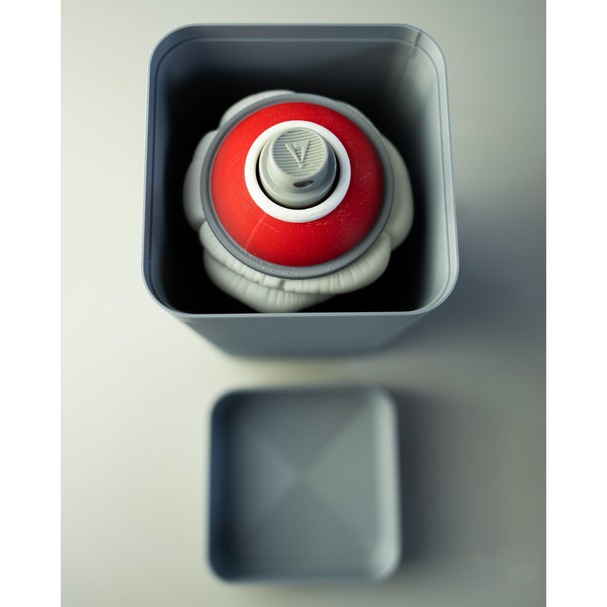 spraycan-3d-print-pressure-box-top.jpg