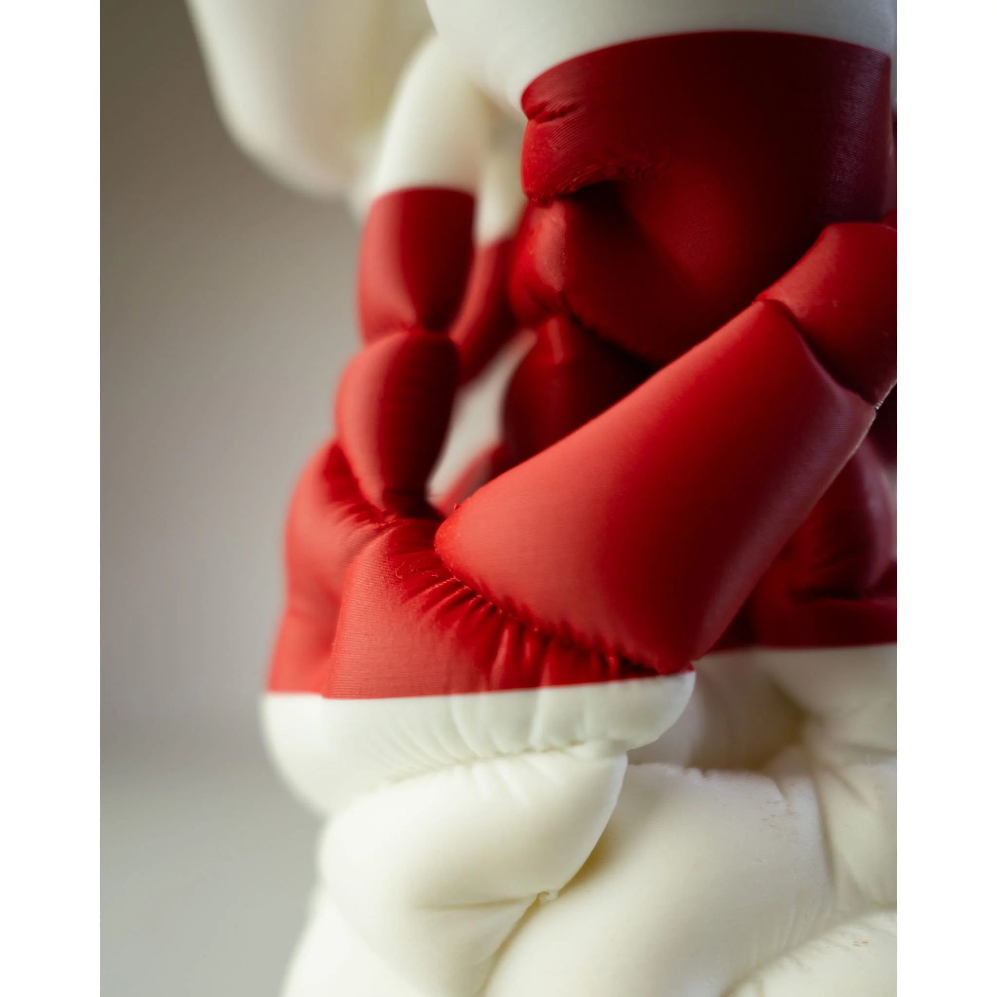 spraycan-3d-print-pressure-red-detail-2.jpg