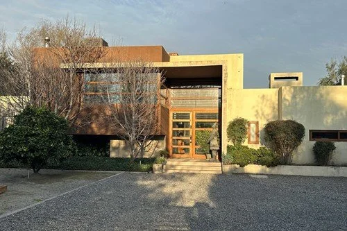 Espectacular y Moderna Casa Las Brisas de Chicureo