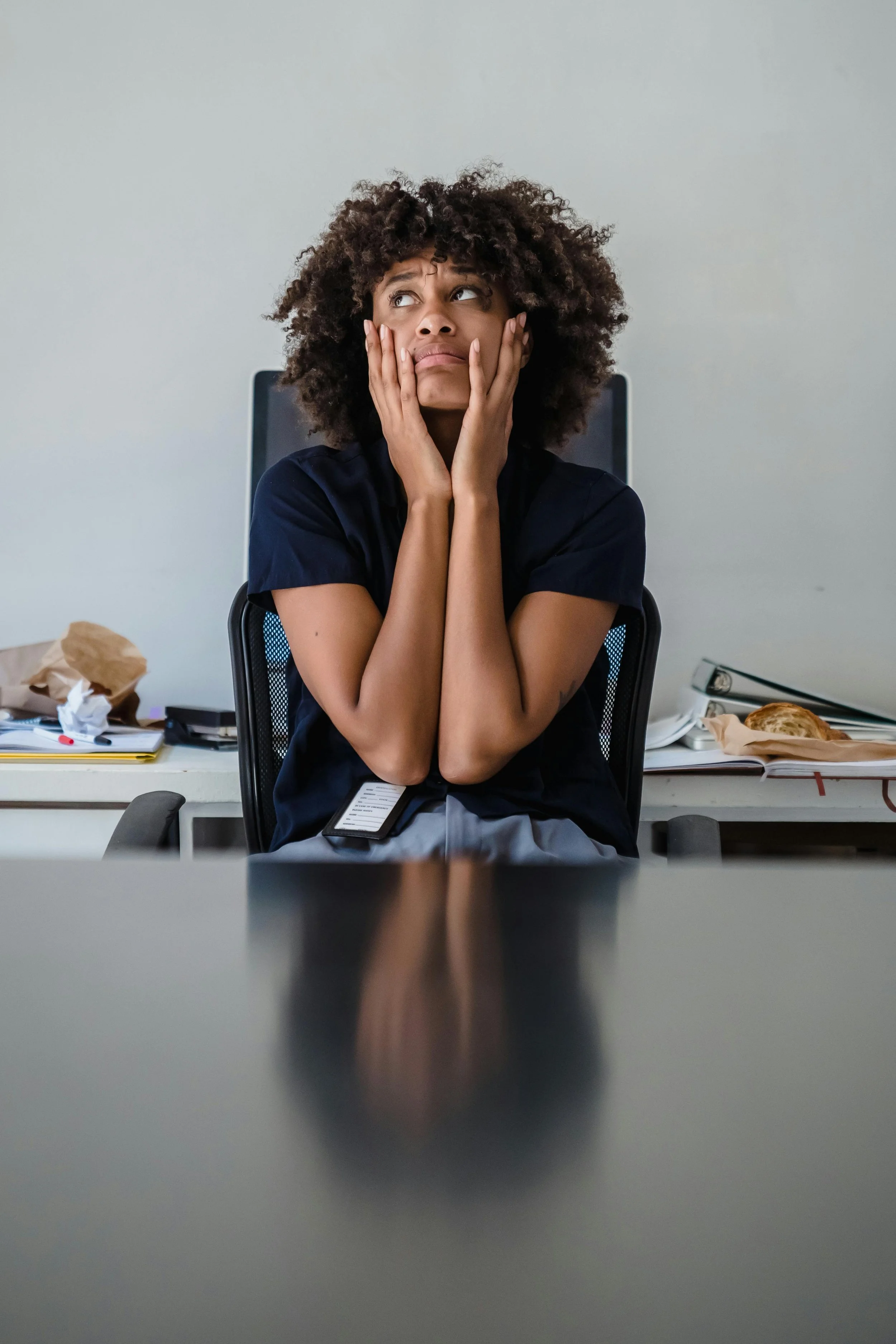 Steps on developing healthy boundaries in the work space.