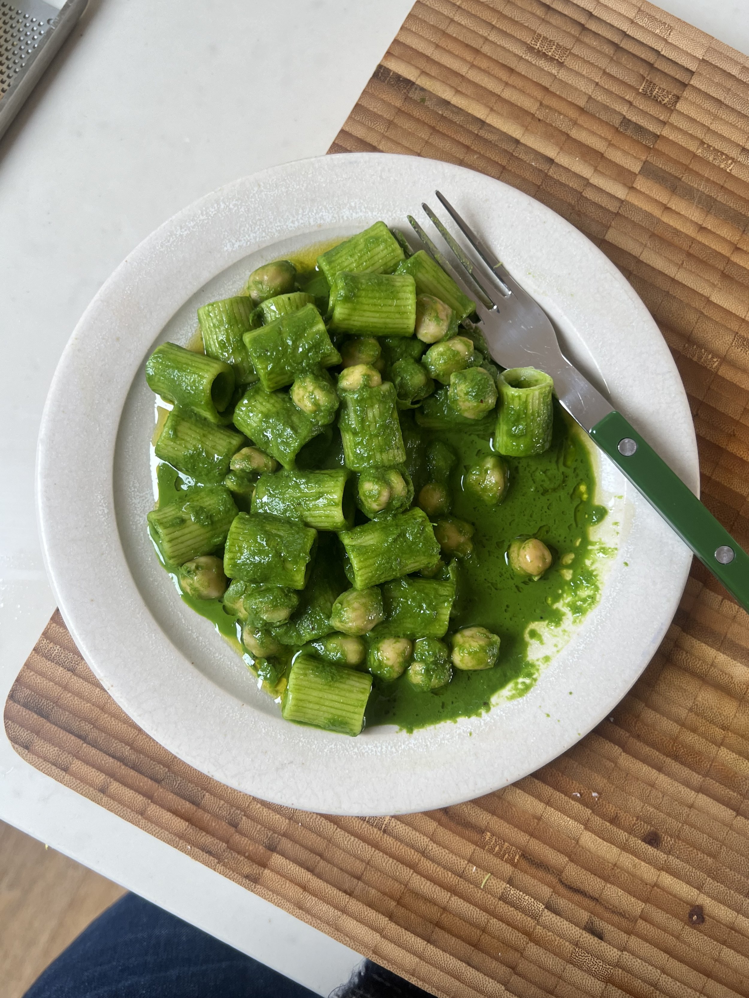 Cavolo nero pasta e ceci