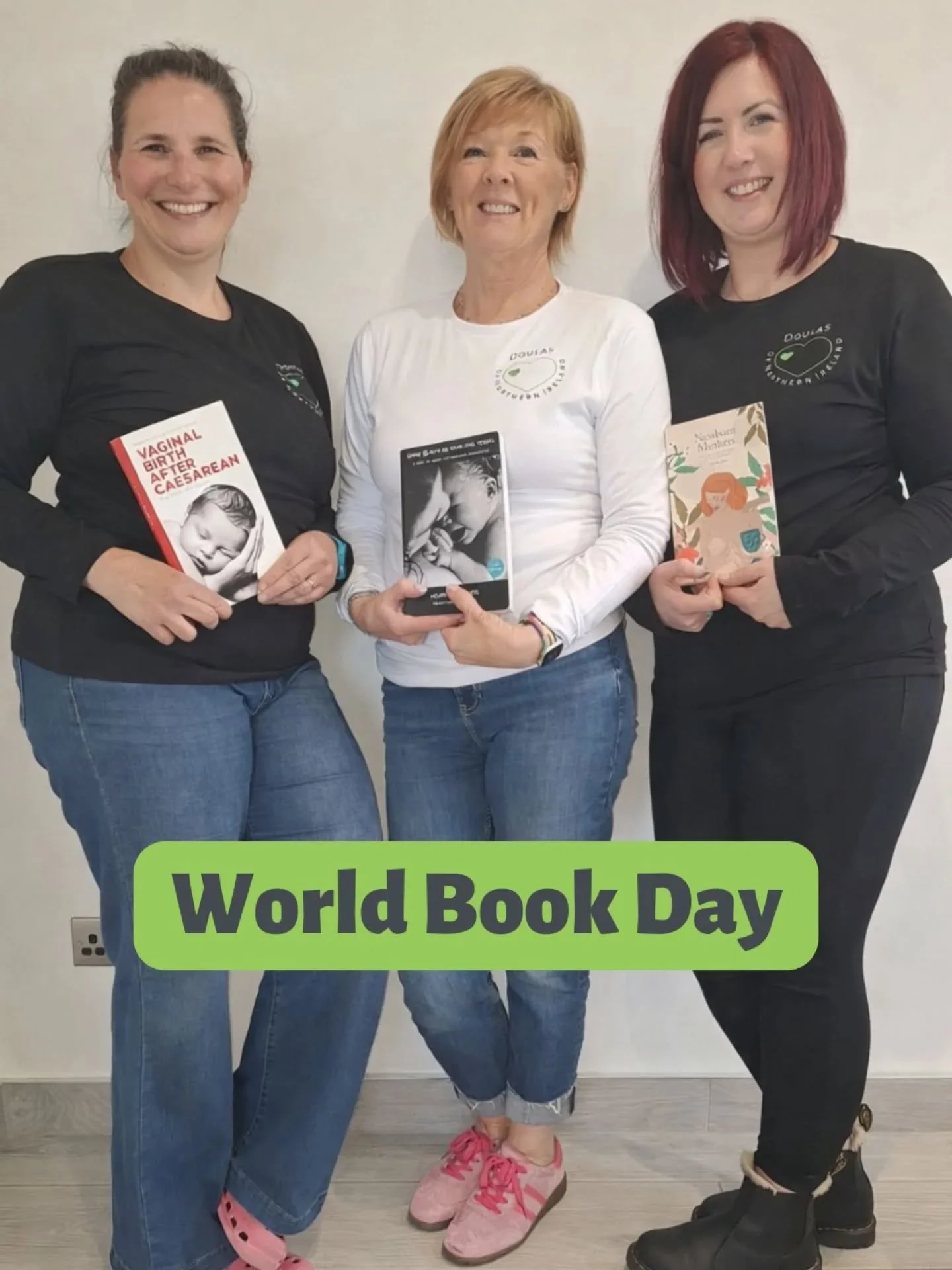 As doulas reading helps us stay informed, deepen our understanding, and continue to grow so we can offer the best possible support to the families we work with. From pregnancy and birth to newborn care and maternal mental health, books are an importa