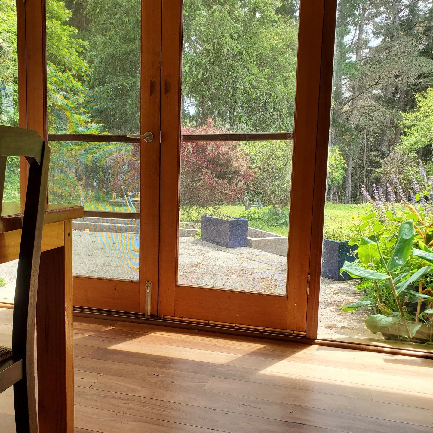 Windows play a big role in your home's energy efficiency!

They are a major source of unwanted heat loss and gain. While glazing gets most of the attention, the frame material is also important.

Here's a list of the thermal performance of window fra