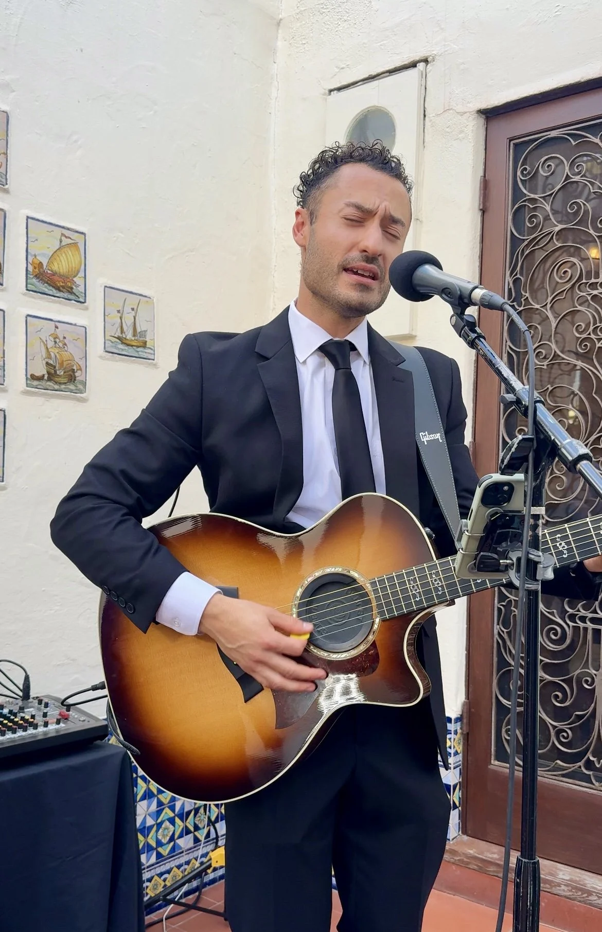 How to Choose Your Wedding Ceremony Music in Malibu, CA