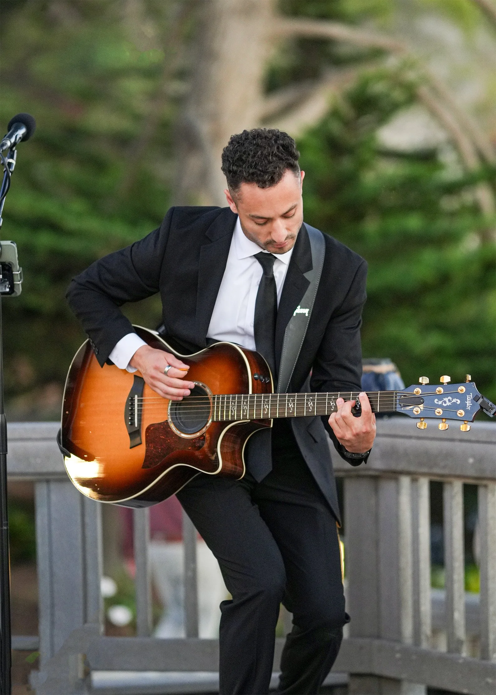 How Much Does a Wedding Musician Cost in Santa Monica? (Real 2025 Pricing Guide)