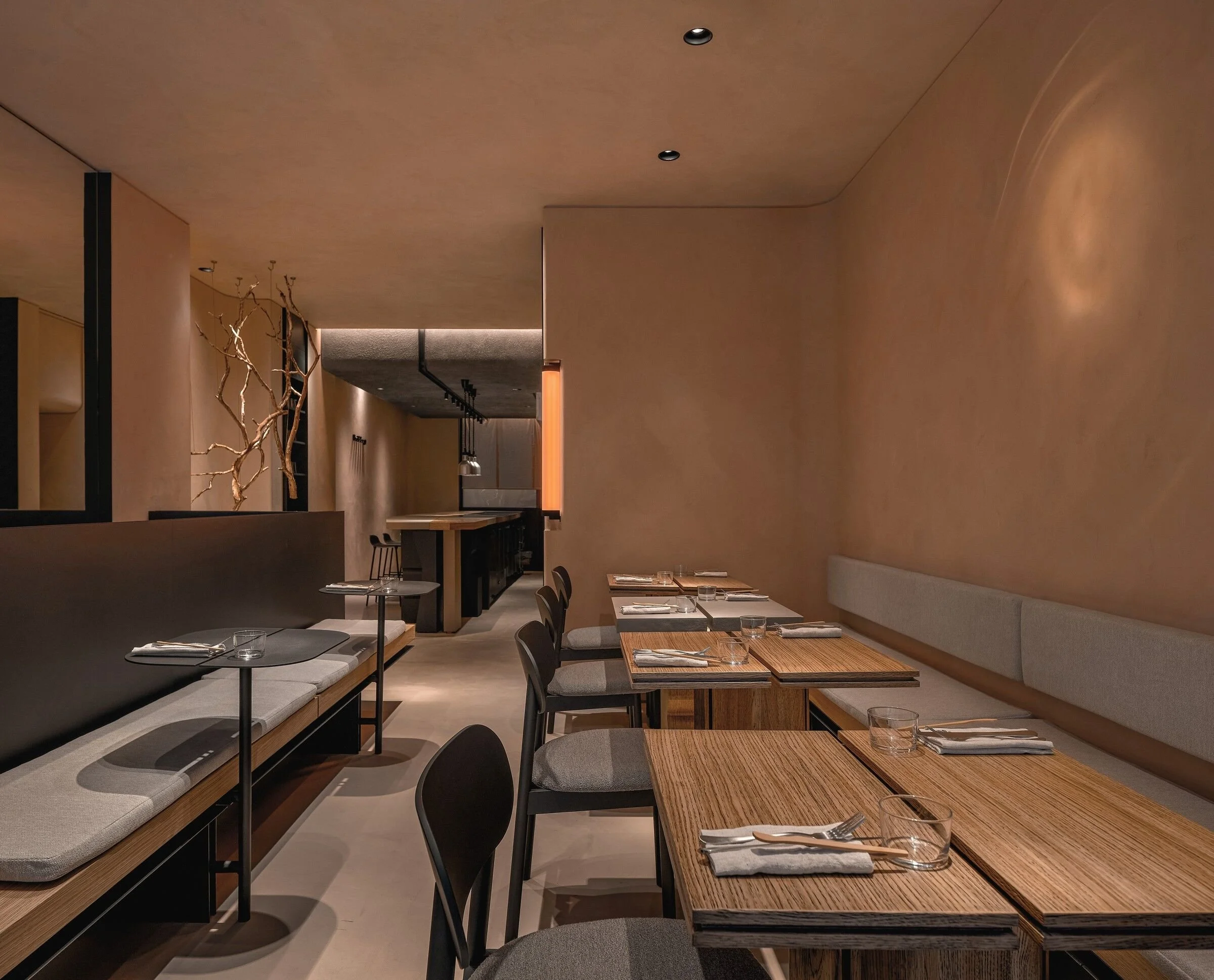 da-bureau-kinkally-restaurant--amp--bar-kinky-bars-archello.1727447109.191.jpg