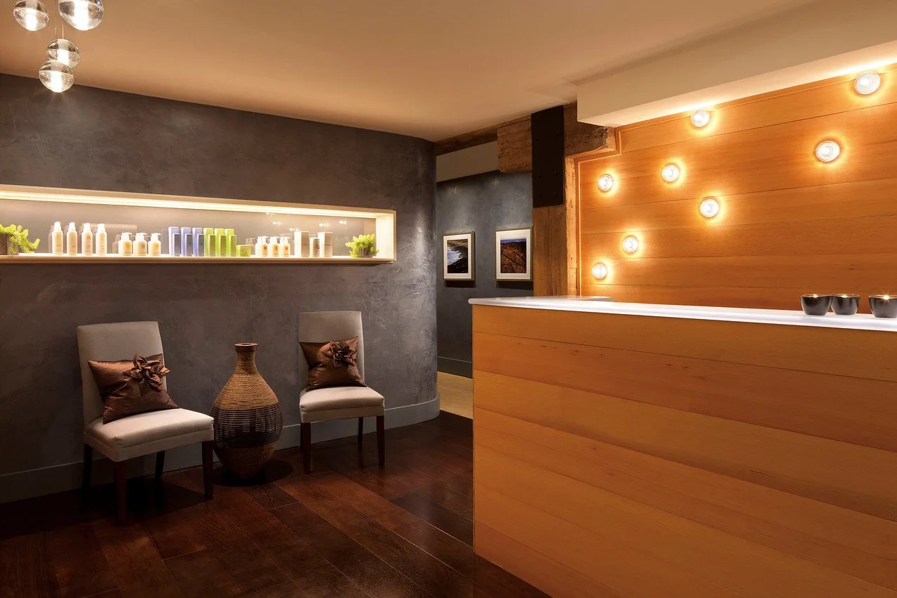 Samoset-Spa-Front-Desk.jpeg