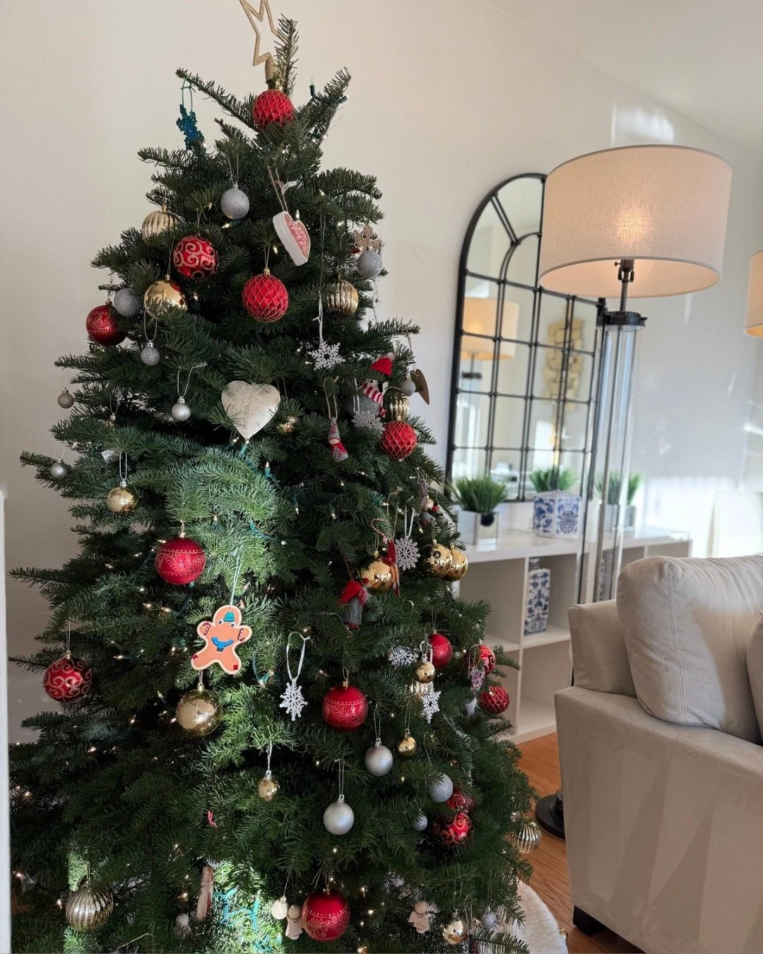 🎄 It starts with one box of ornaments&hellip;

Every year, this is our pause button. The kids crowd around, stories get louder, the tree gets a little uneven &mdash; and somehow, it&rsquo;s perfect. Decorating the Christmas tree isn&rsquo;t just a t