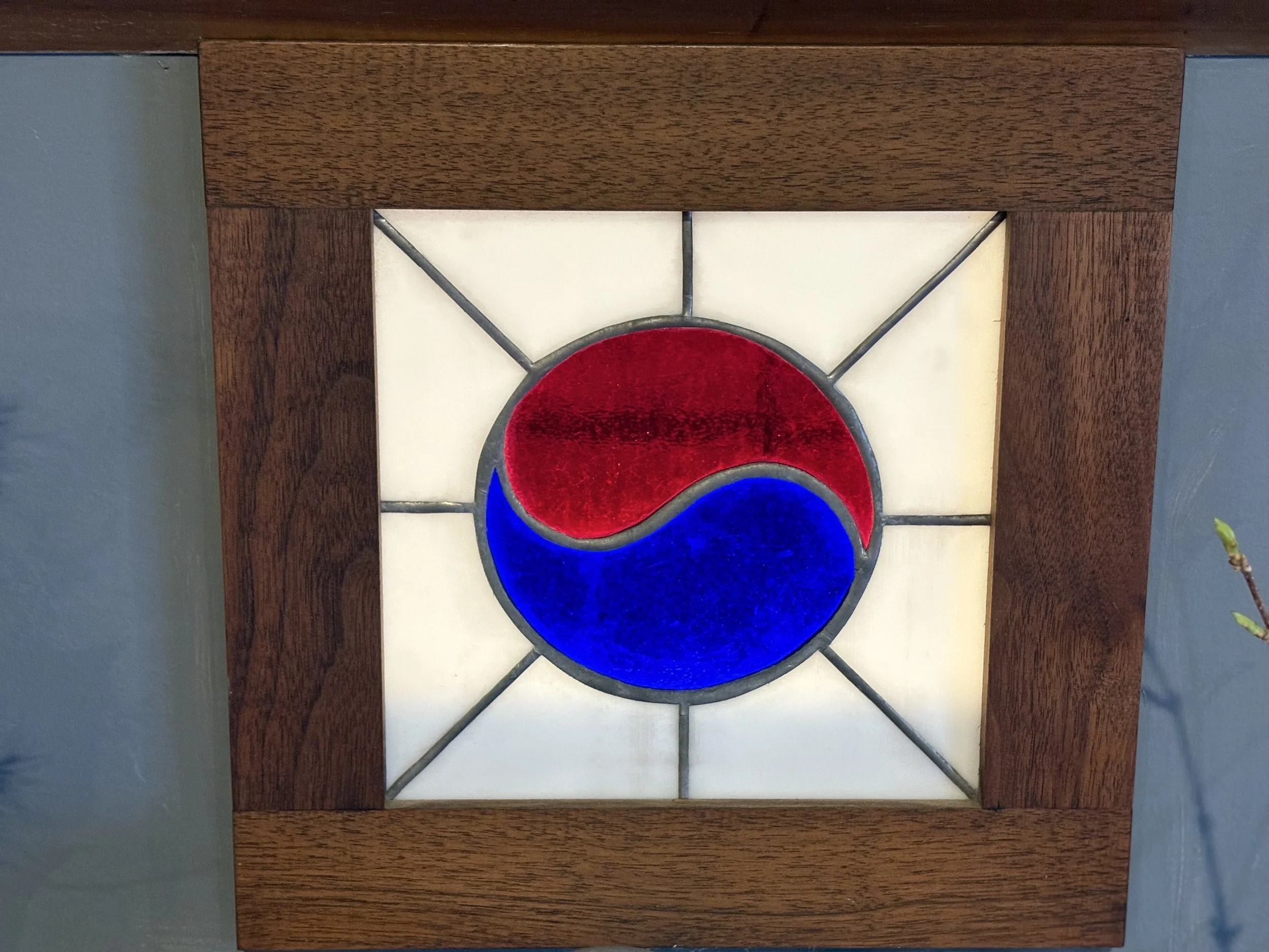 Stain glass of the Korean flag by xx