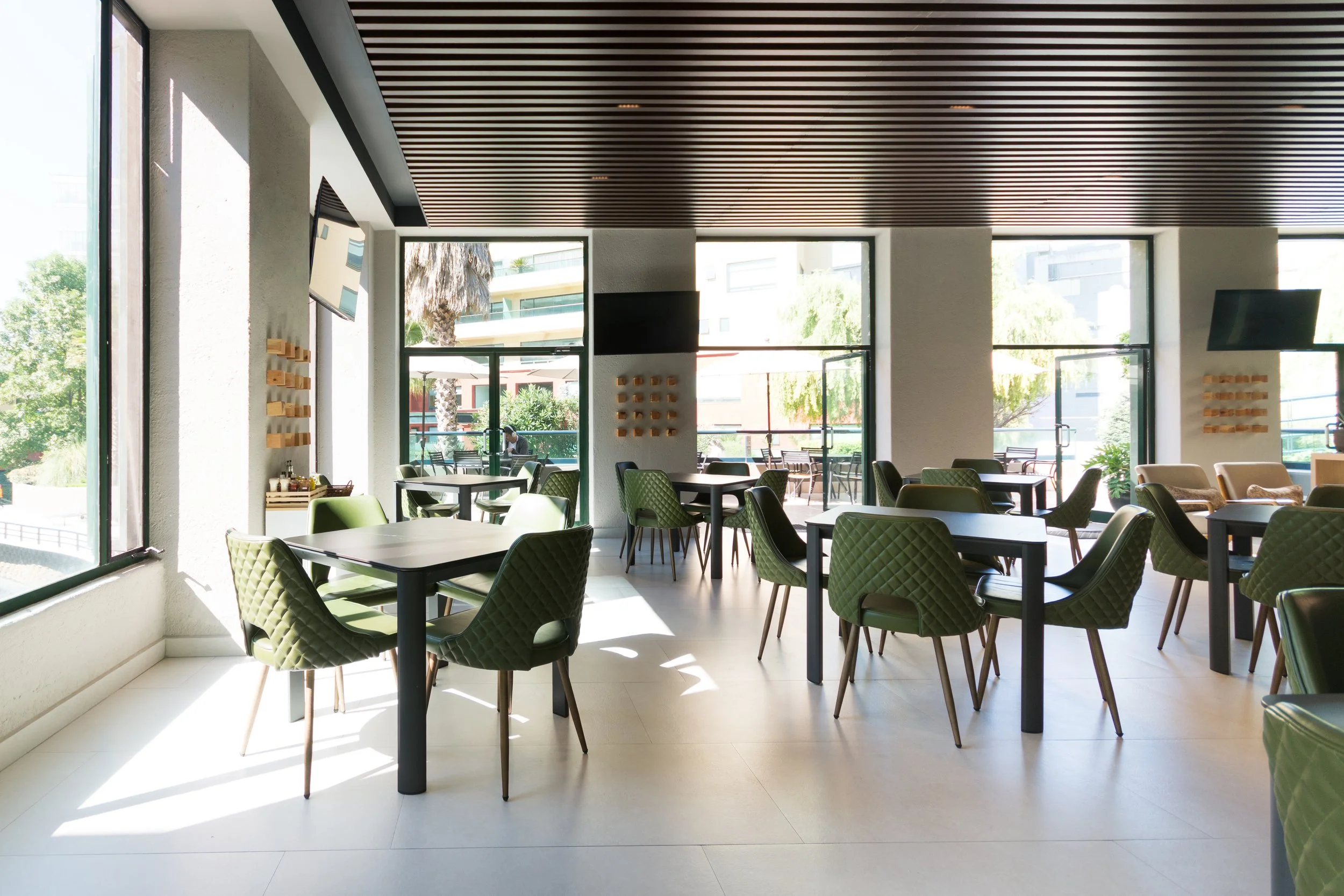 Puerta del Lago-10.jpg