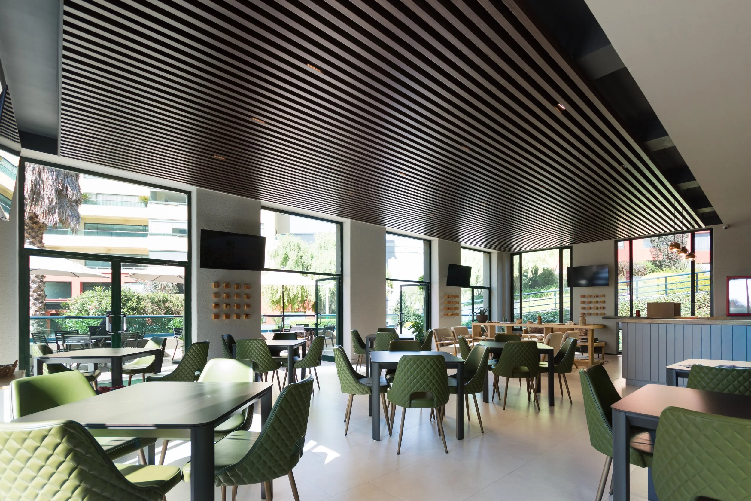 Puerta del Lago-9.jpg