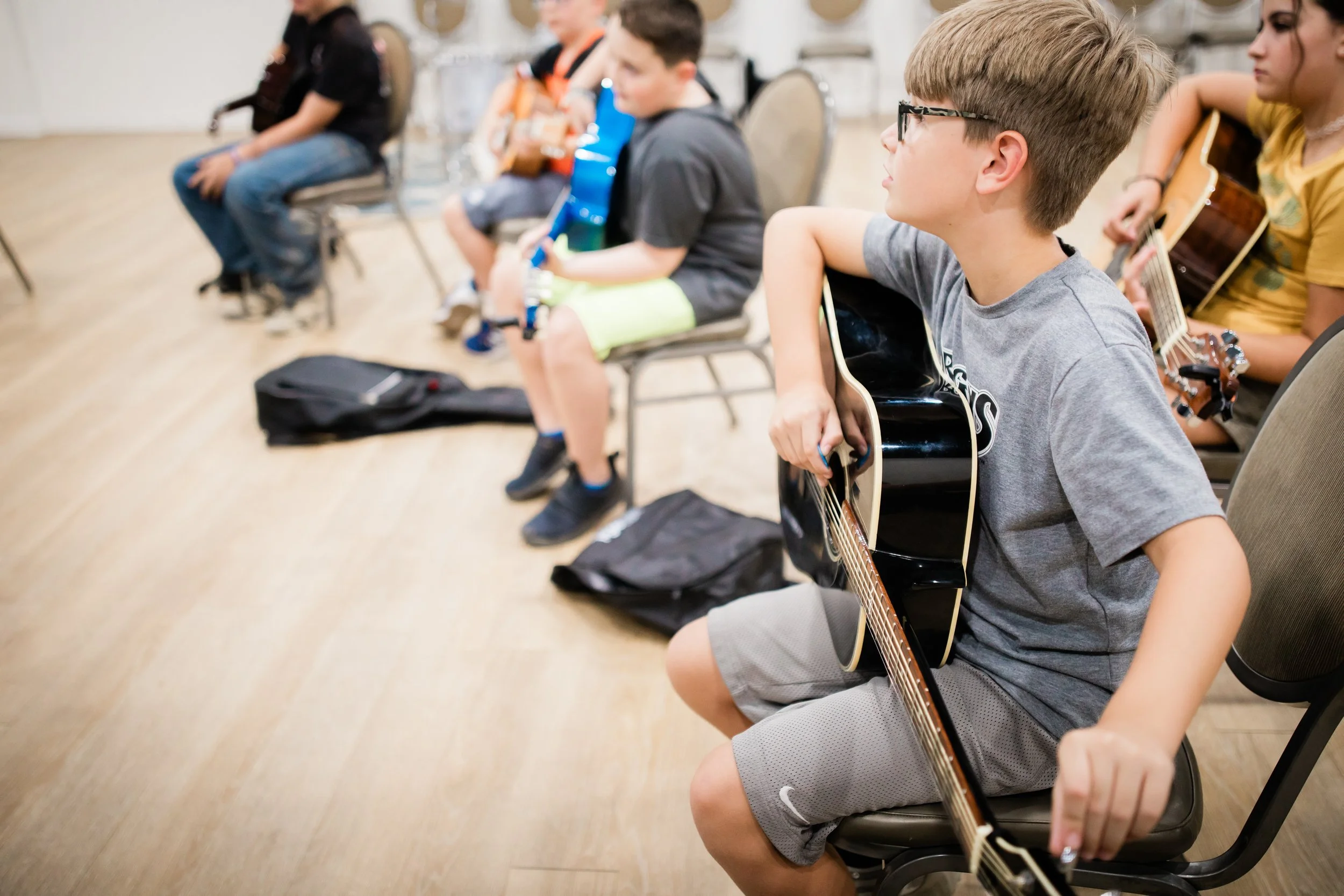 Lil Guitar / Mondays @ 5:40pm