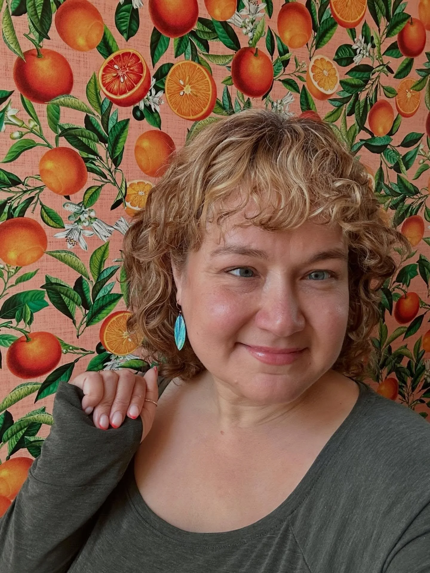 This is 46. I had brunch at a new spot in my neighborhood with my bestie, got these gorgeous flowers from The Playwright who&rsquo;s in Florida at a new play festival, took a nap with my best kitten girl Luna Spotswood, organized some things in my ne