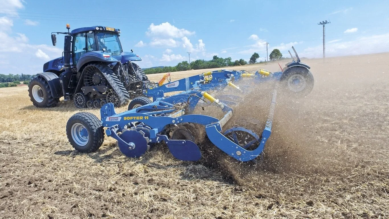 Farmet SF6PS verticle tillage.jpeg