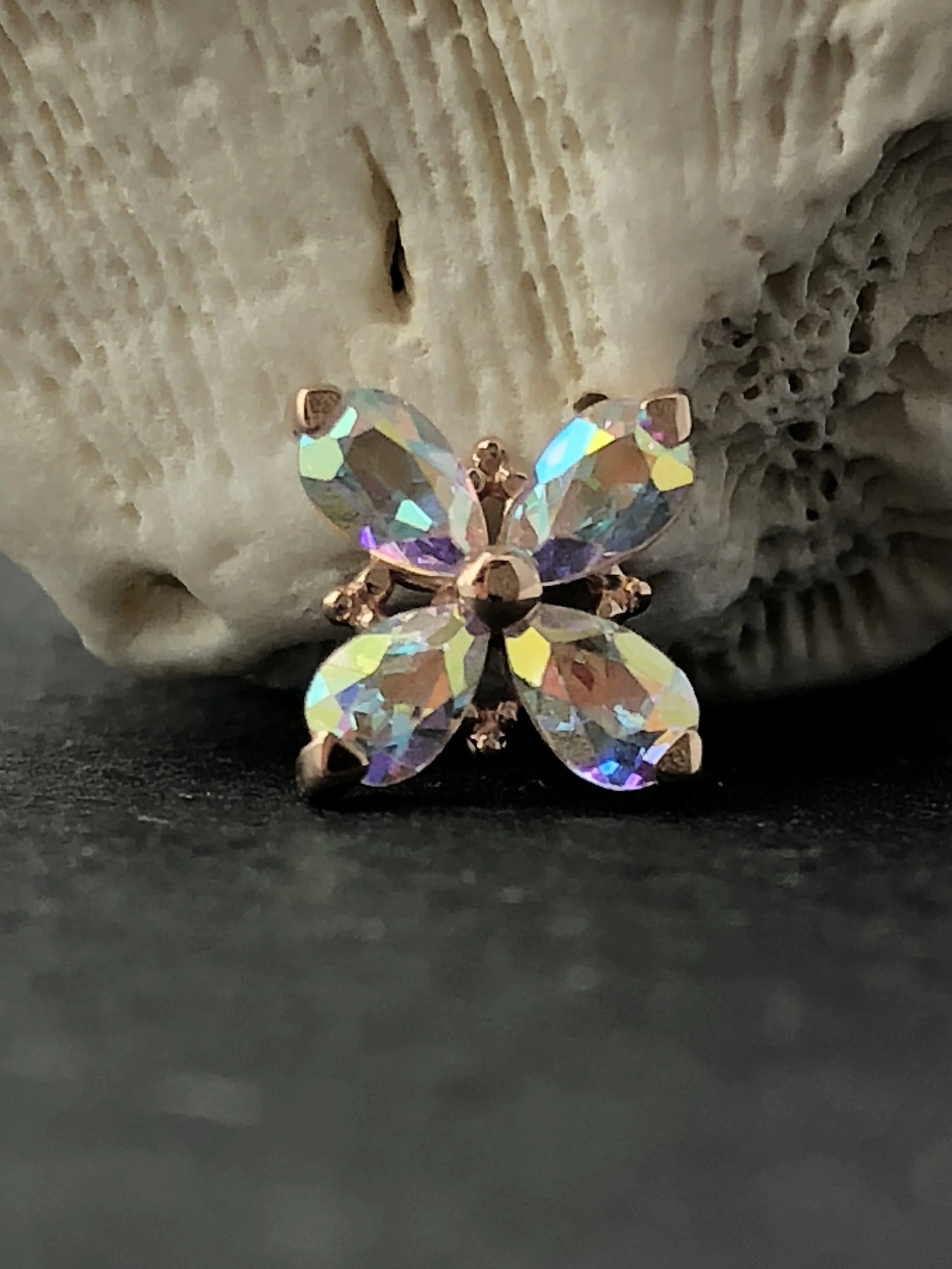 BVLA 14k Gold Pear Pleades