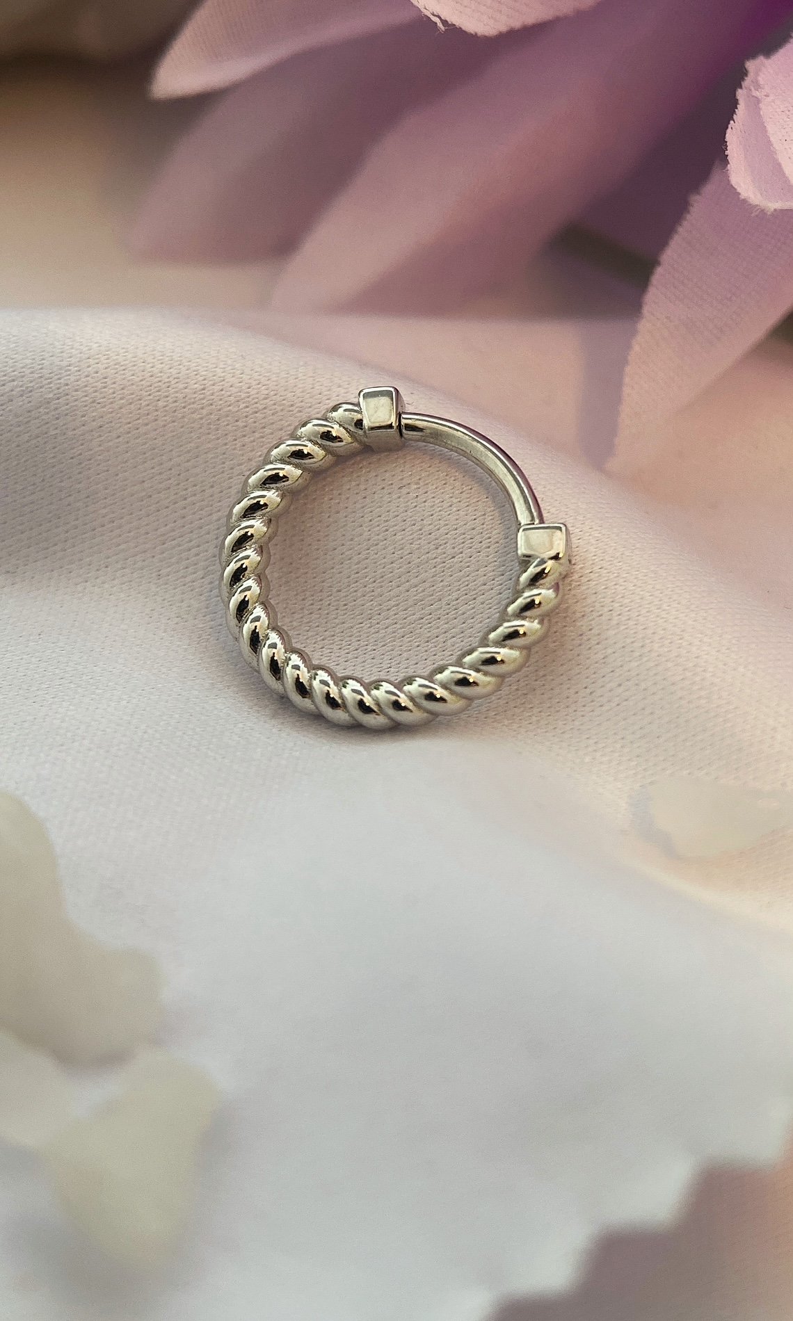 BVLA 14k Gold Desiree