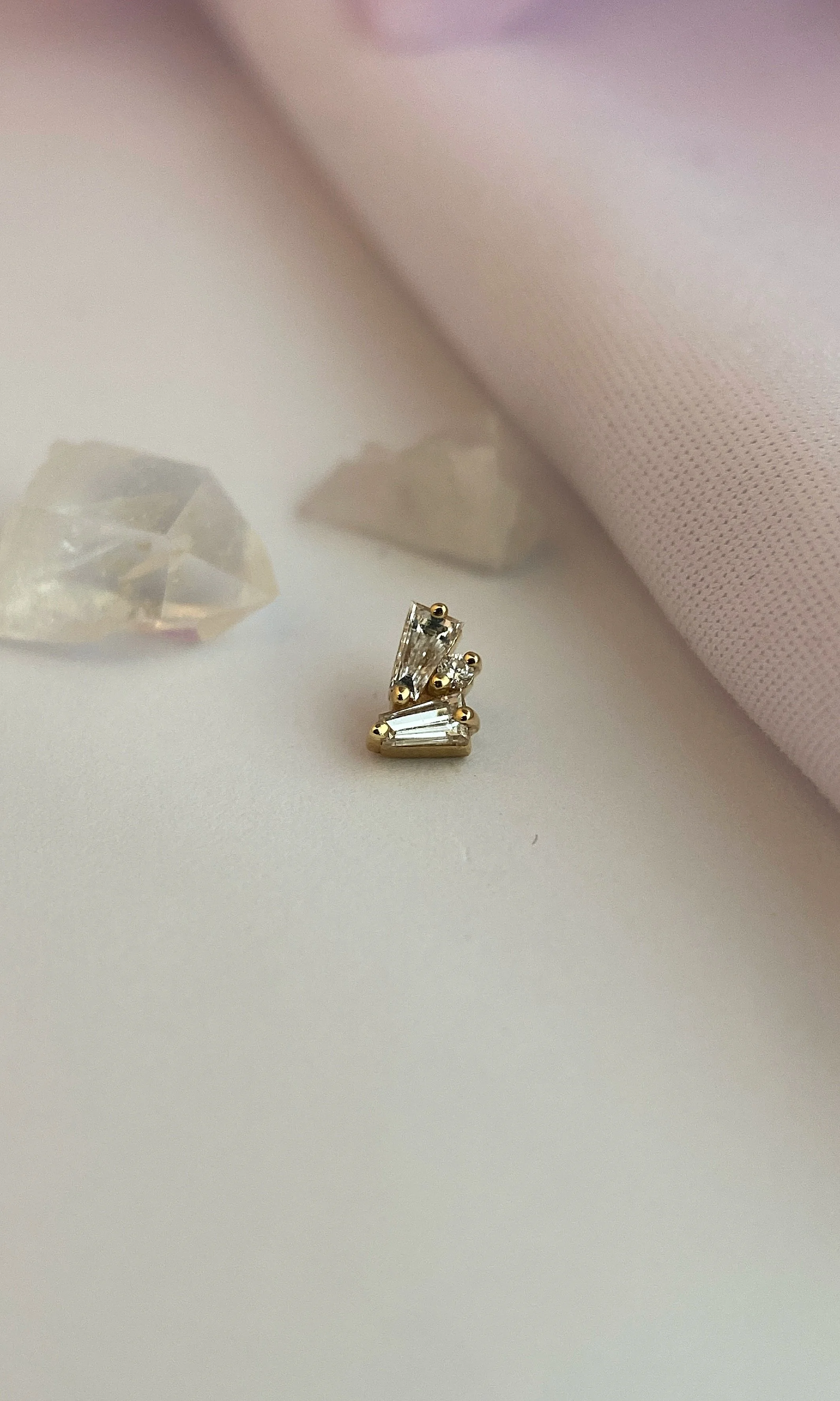 BVLA 14k Gold Pillar