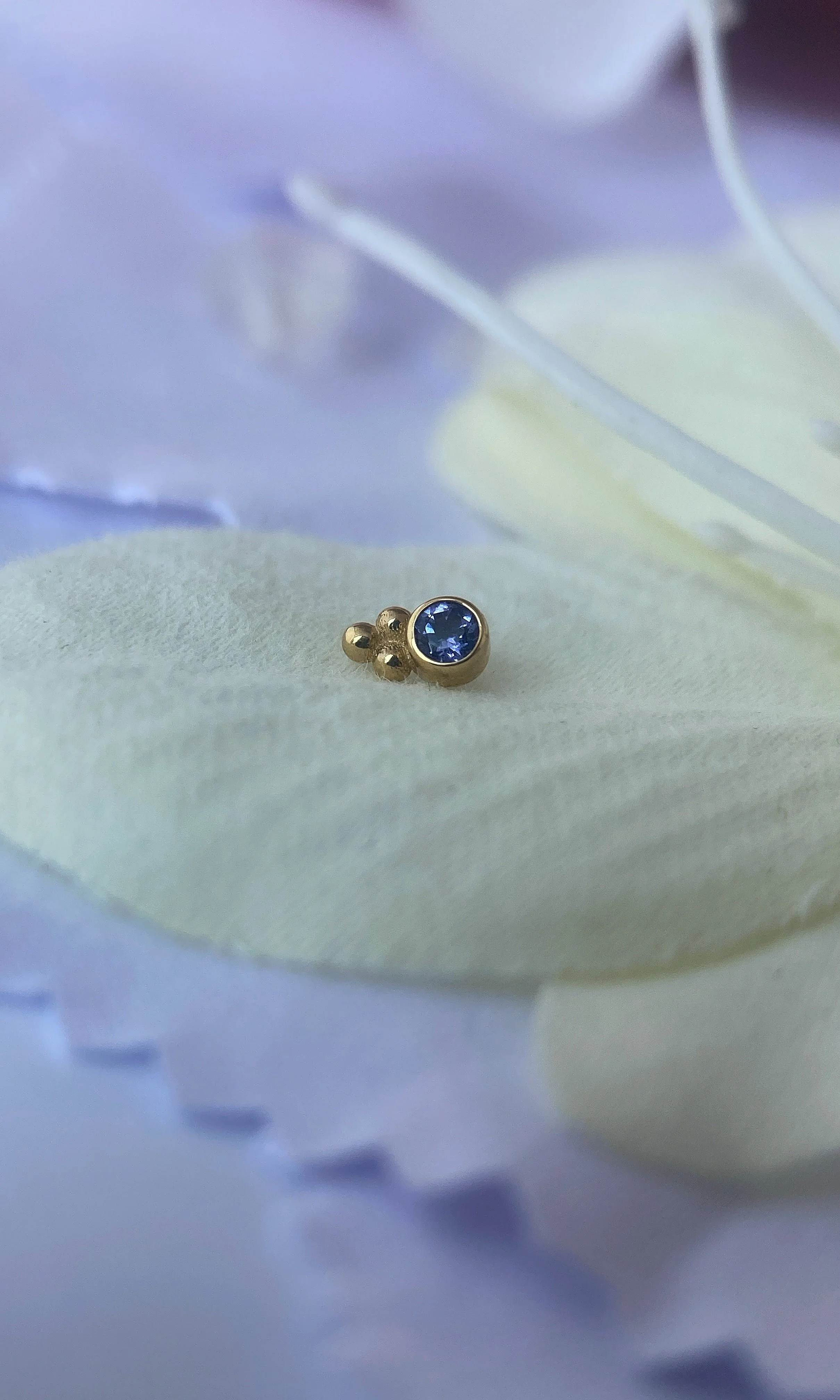 BVLA 14k Gold Bezel with 3 Beads