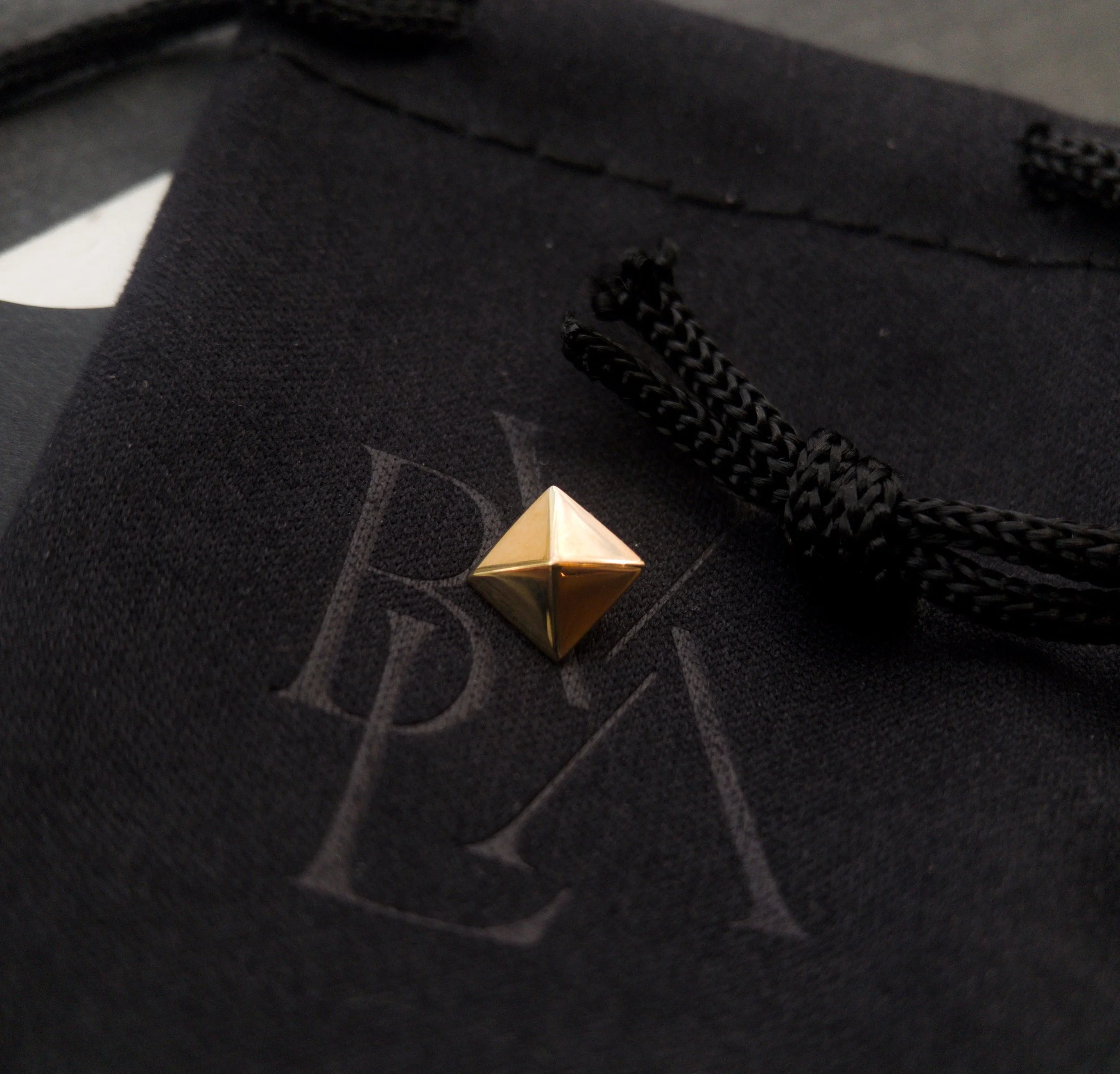 BVLA 14k Gold 6mm Square Pyramid