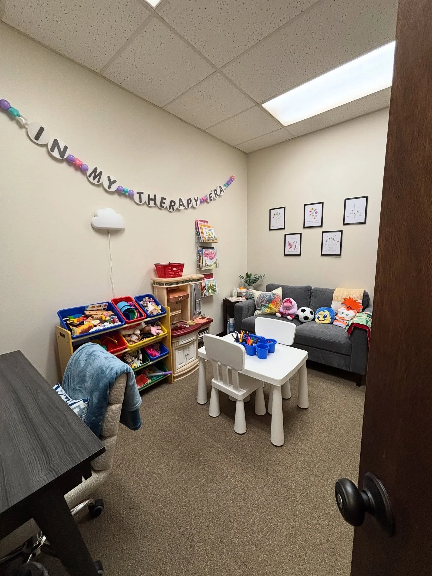 Welcome to Bloom &amp; Mind 🌸 &mdash; a cozy space designed for connection, creativity, and healing.
Every corner is made with intention to help children, teens, and families feel safe, seen, and supported.

✨ Where play, growth, and calm come toget