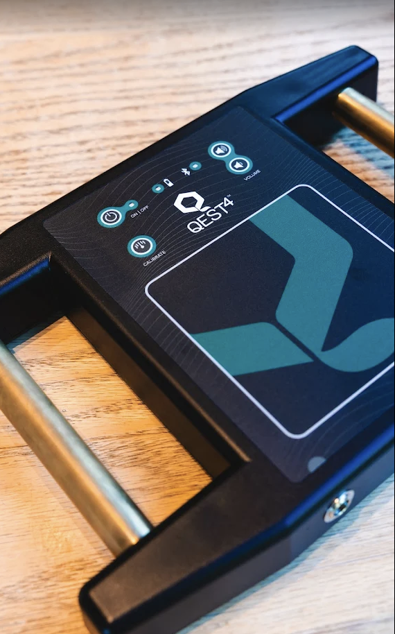 QEST4 bio-energetic testing device